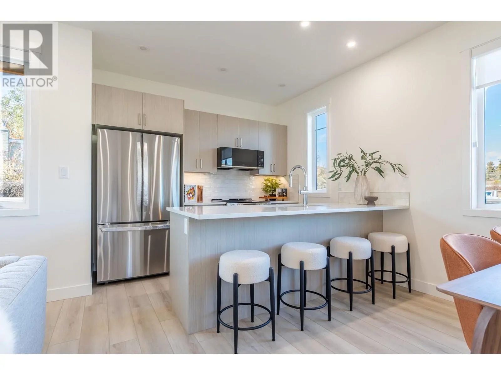 460 Conklin Avenue Unit# 105