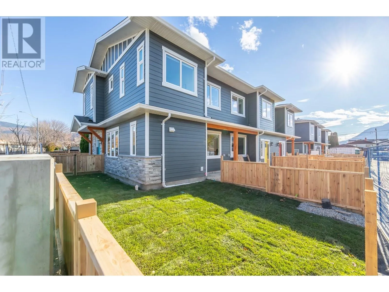 460 Conklin Avenue Unit# 105