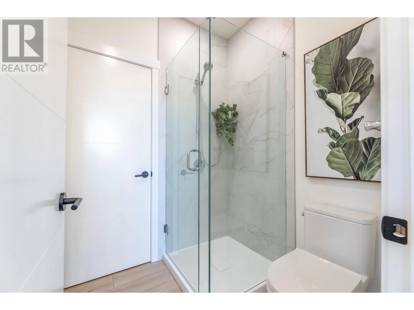 460 Conklin Avenue Unit# 105