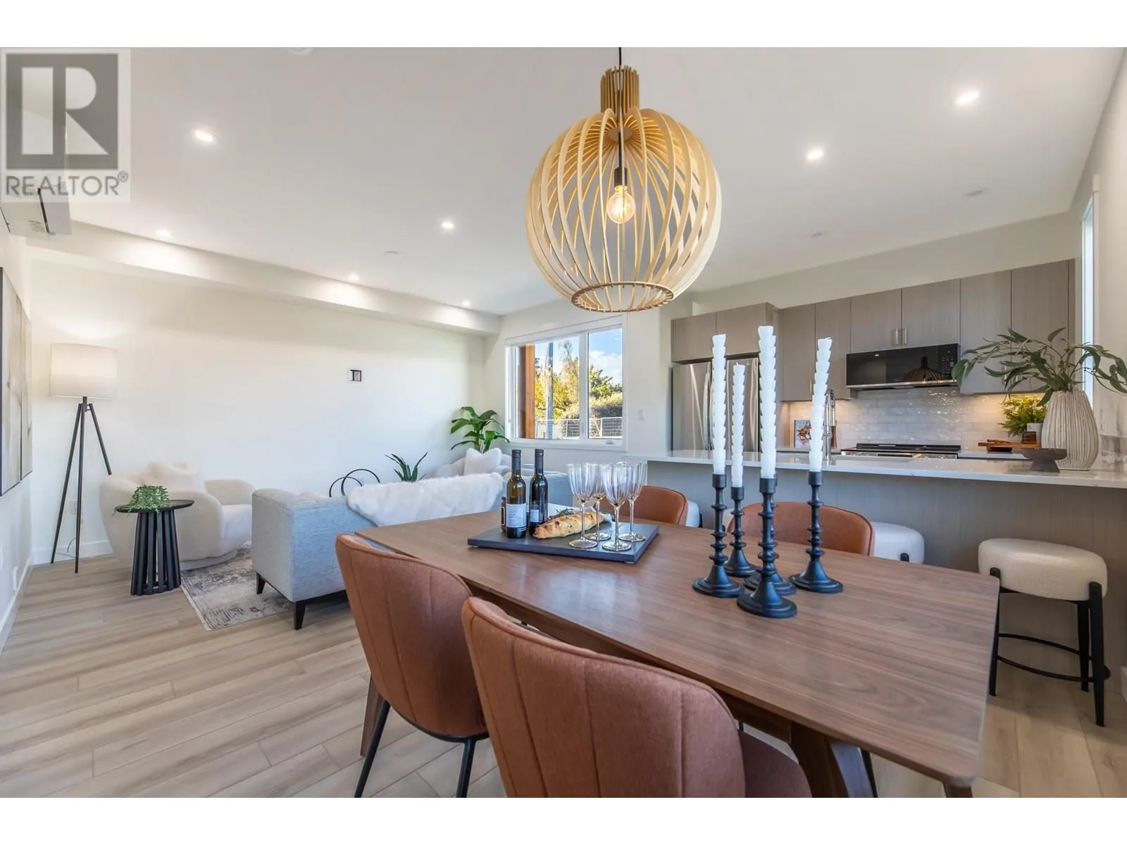 460 Conklin Avenue Unit# 105