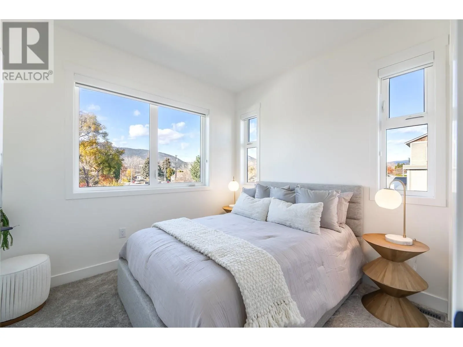 460 Conklin Avenue Unit# 105