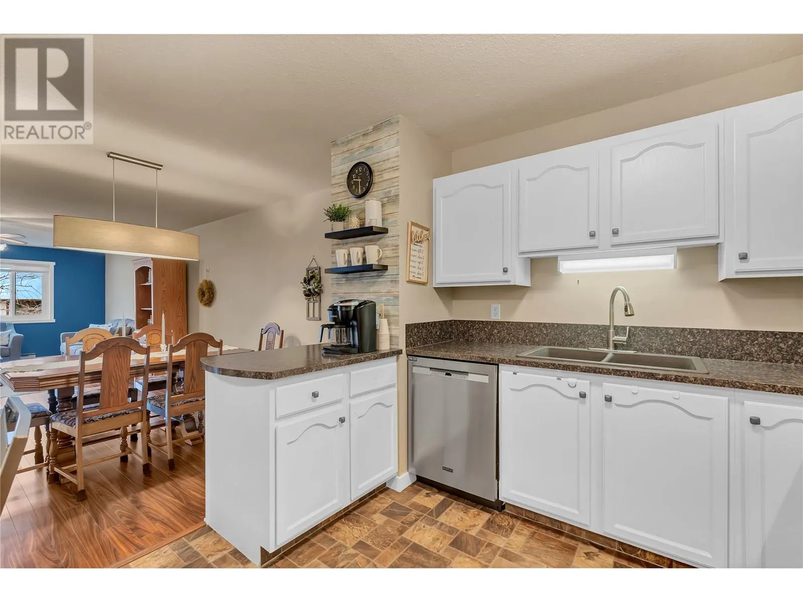 1820 Atkinson Street Unit# 207