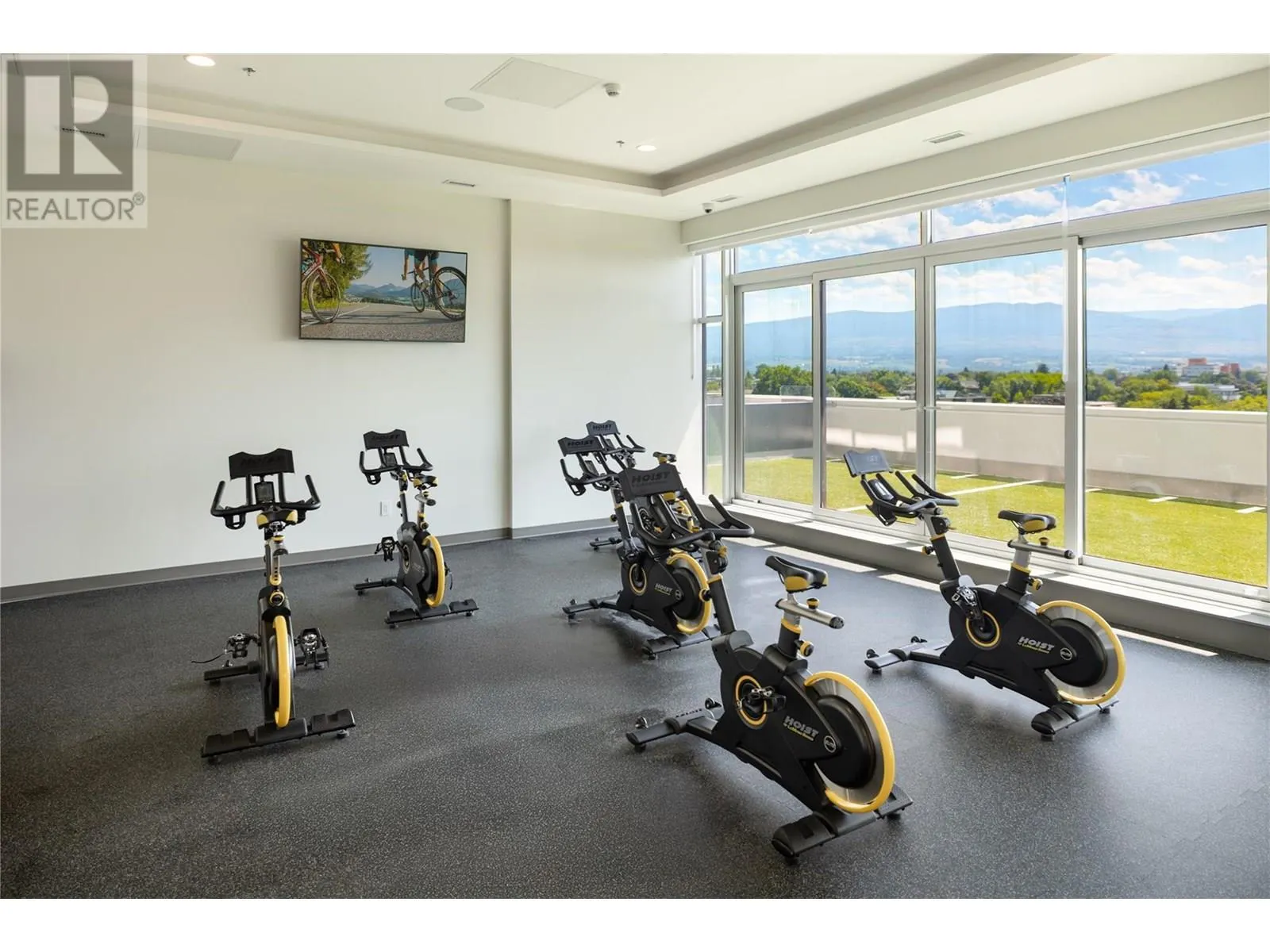 238 Leon Avenue Unit# 807