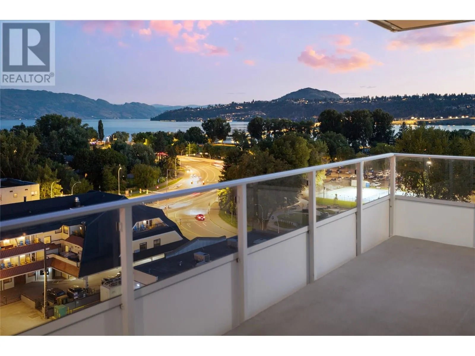 238 Leon Avenue Unit# 807