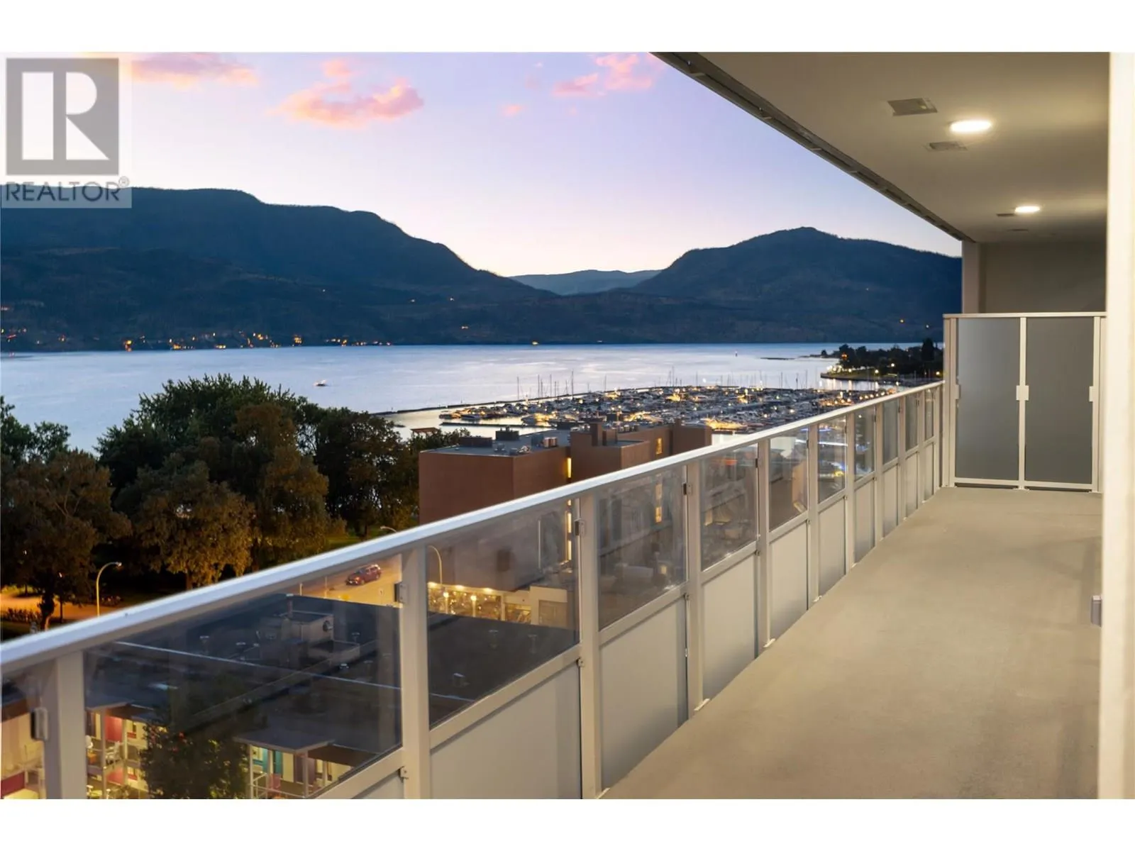 238 Leon Avenue Unit# 807