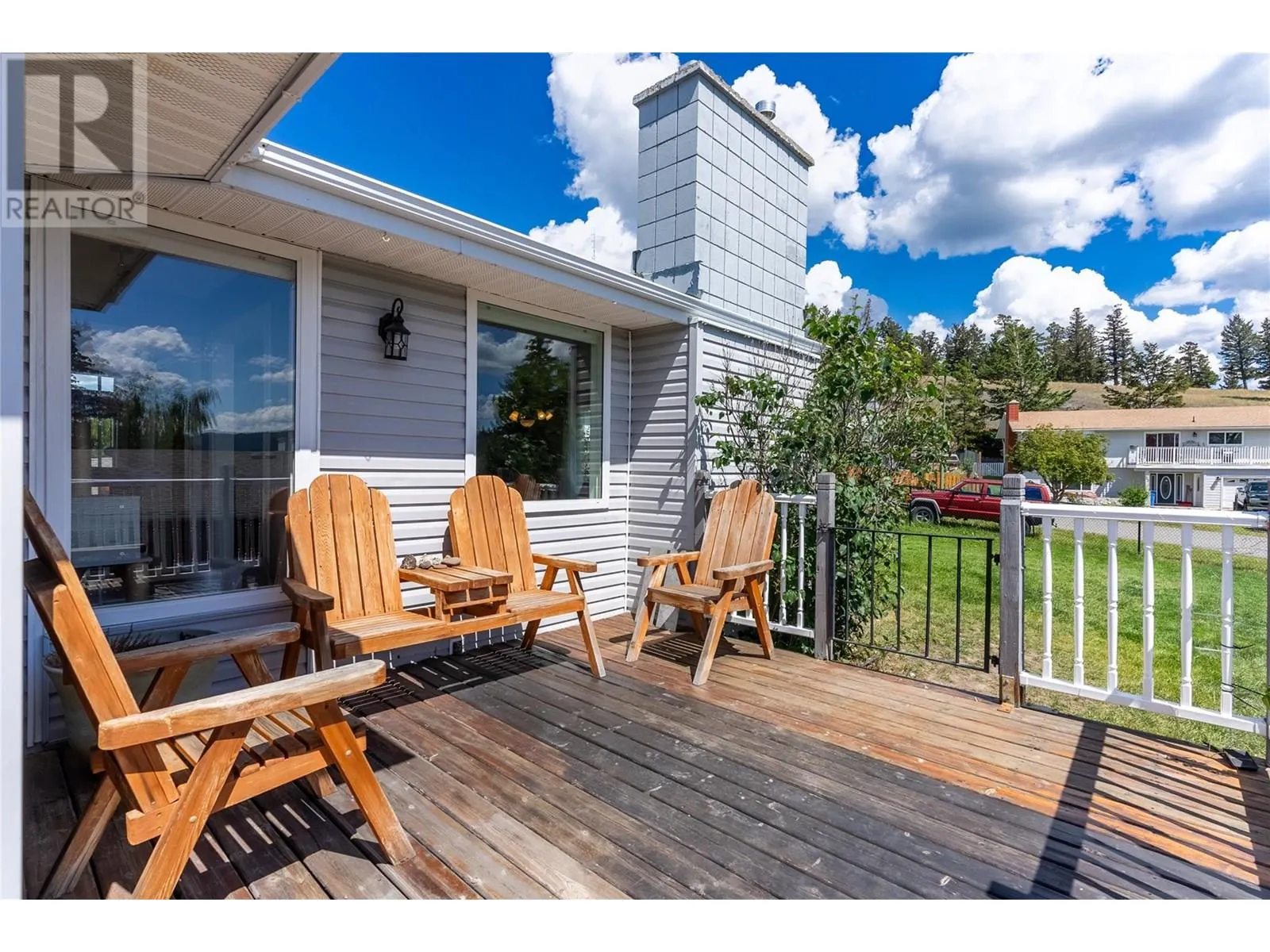 12 EMERALD Drive