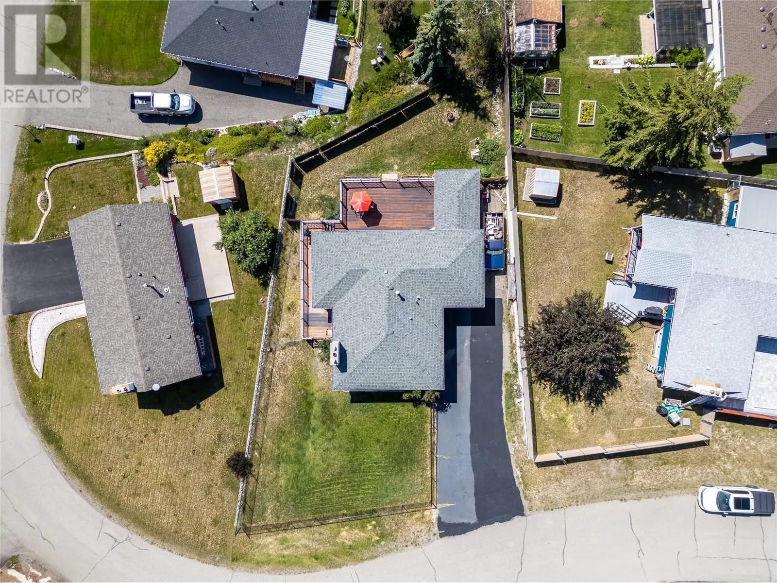 12 EMERALD Drive
