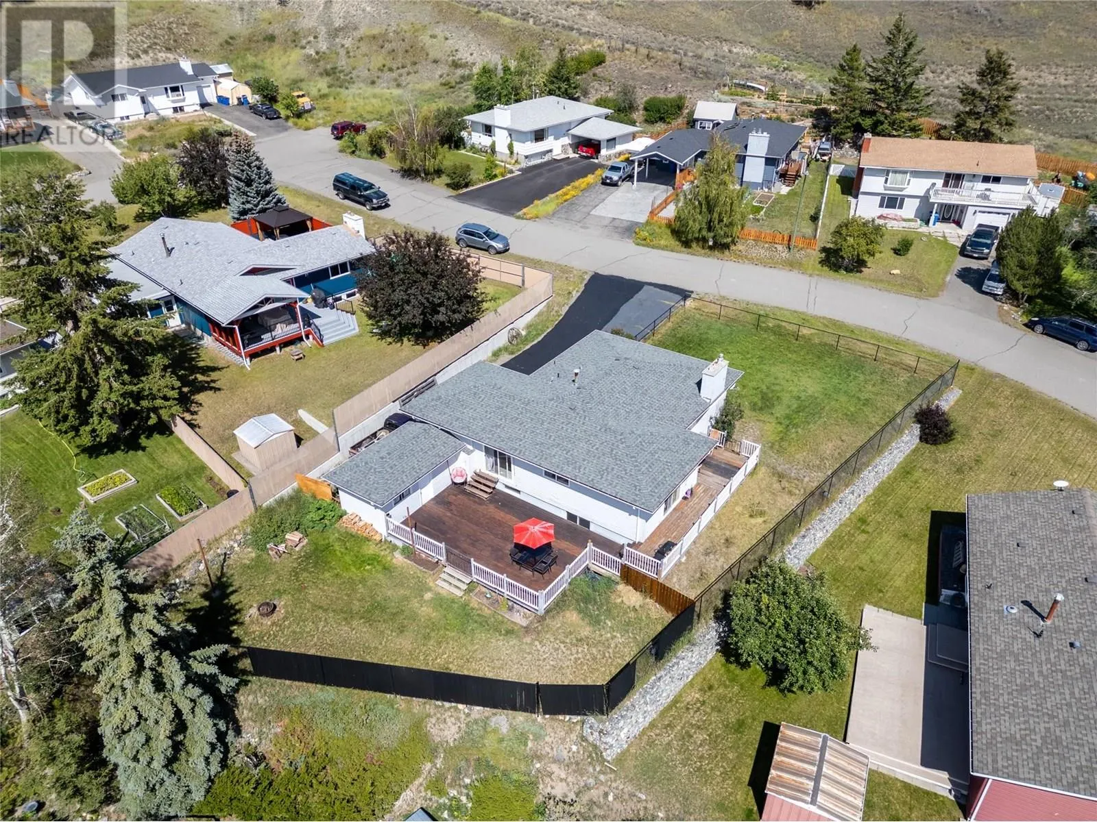 12 EMERALD Drive