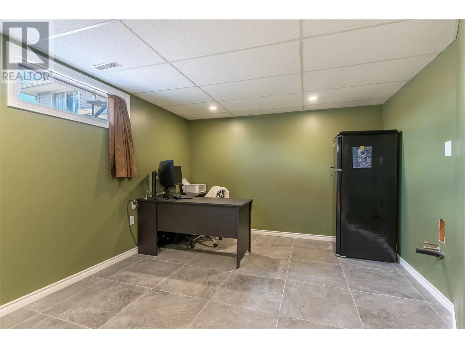 12 EMERALD Drive