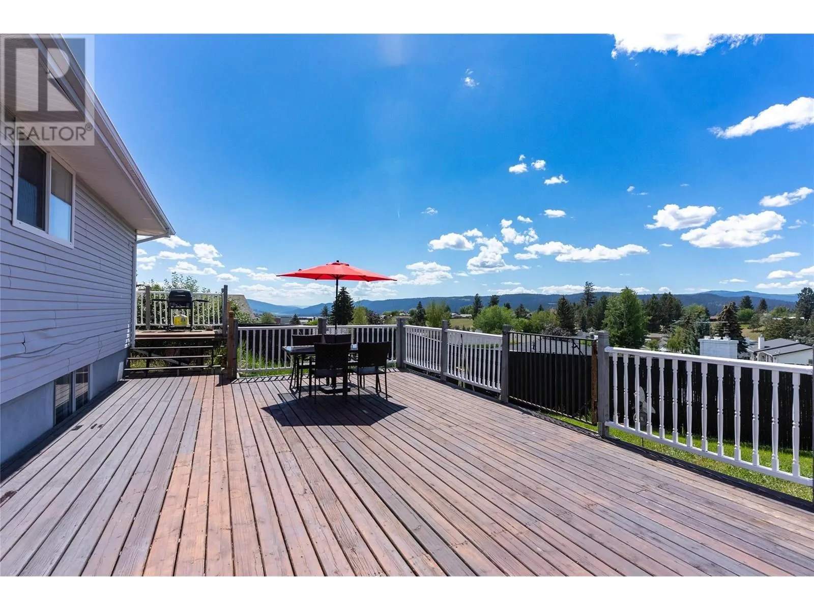 12 EMERALD Drive
