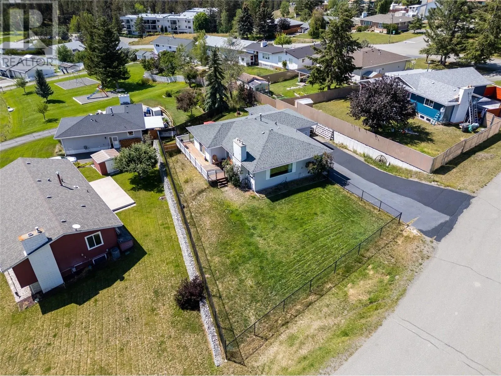 12 EMERALD Drive