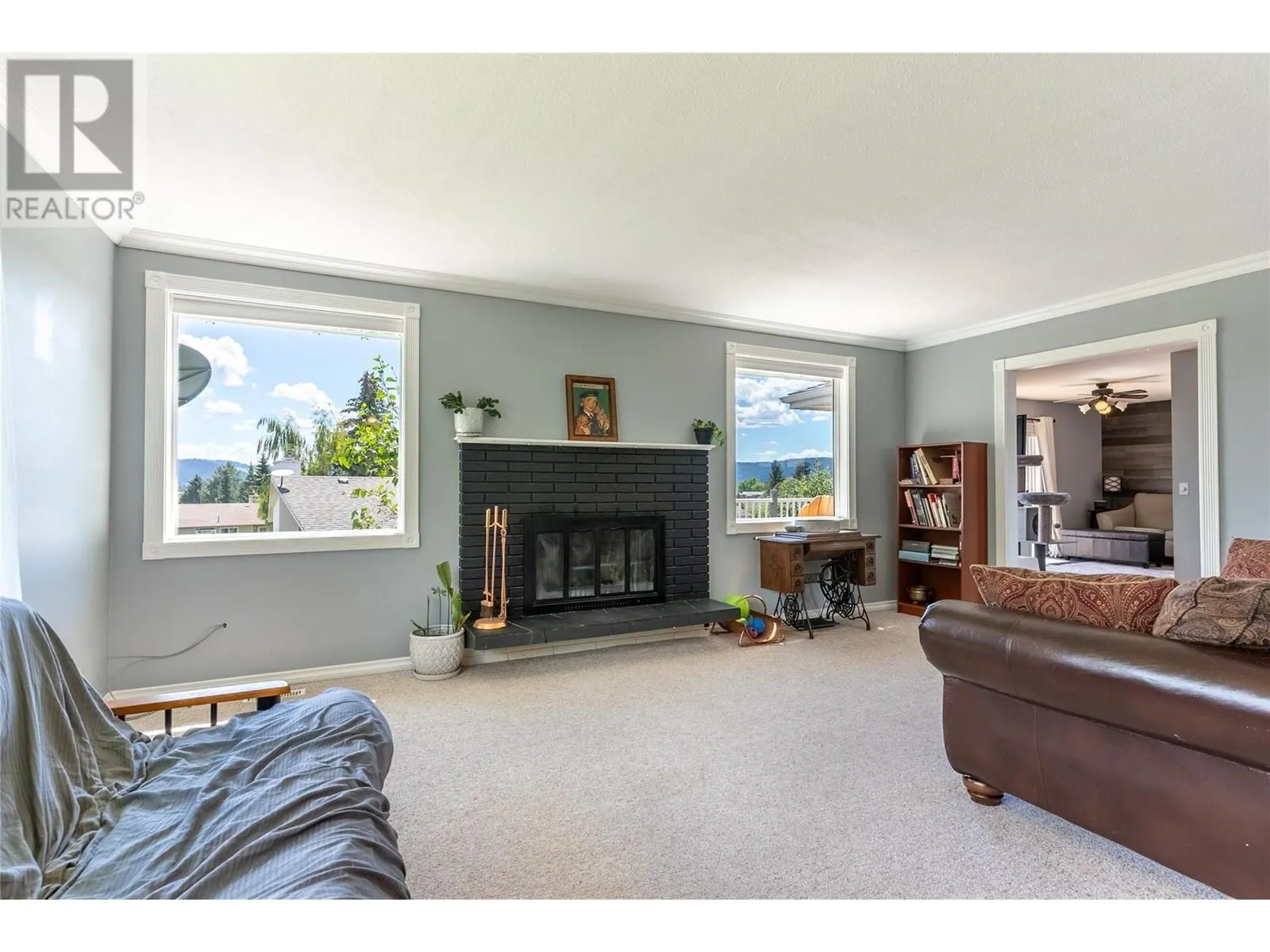 12 EMERALD Drive