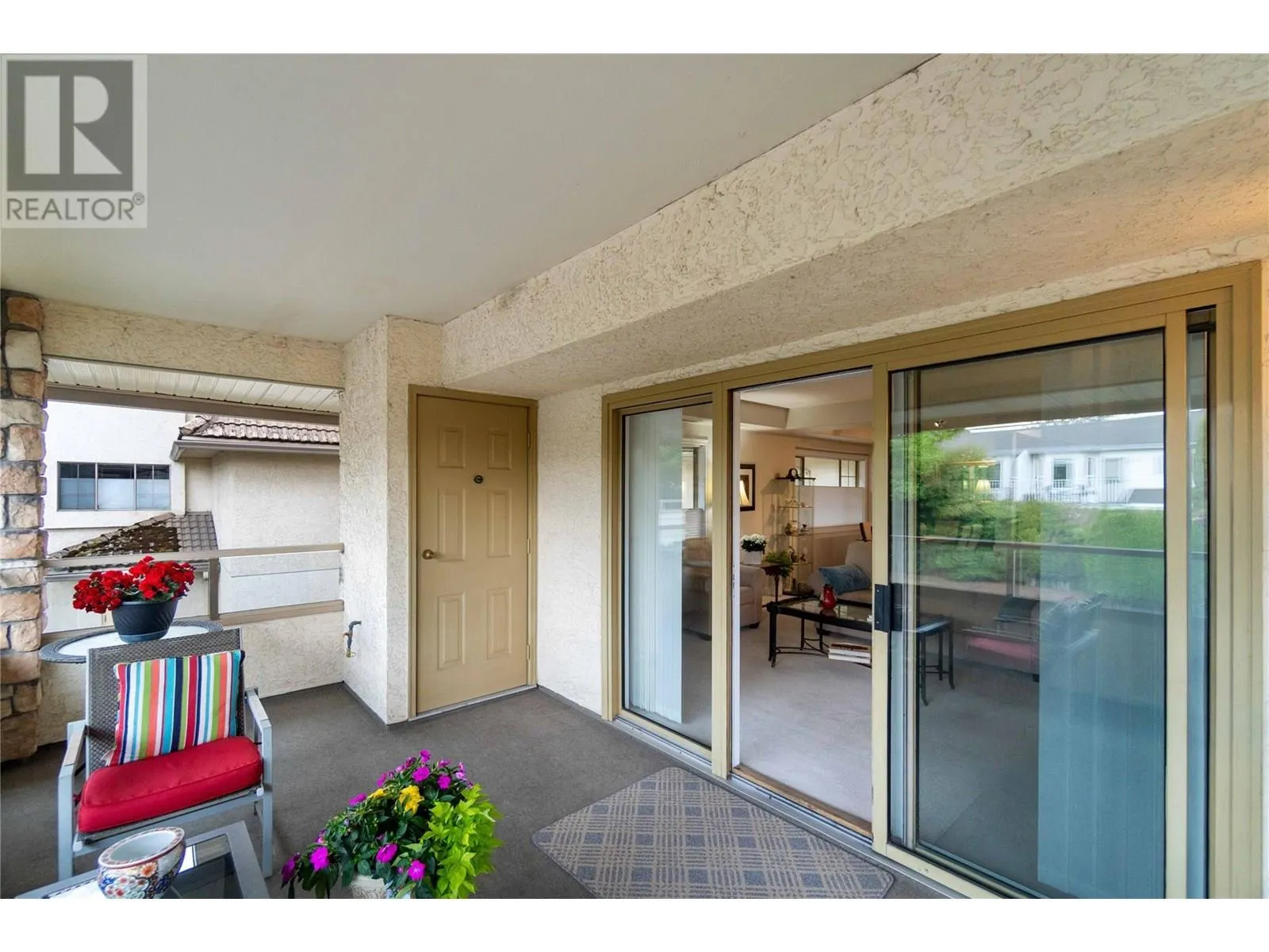 3335 Richter Street Unit# 213