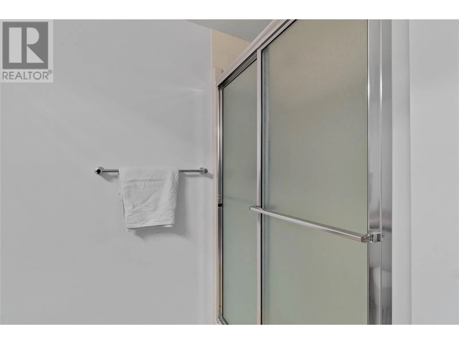 3335 Richter Street Unit# 213