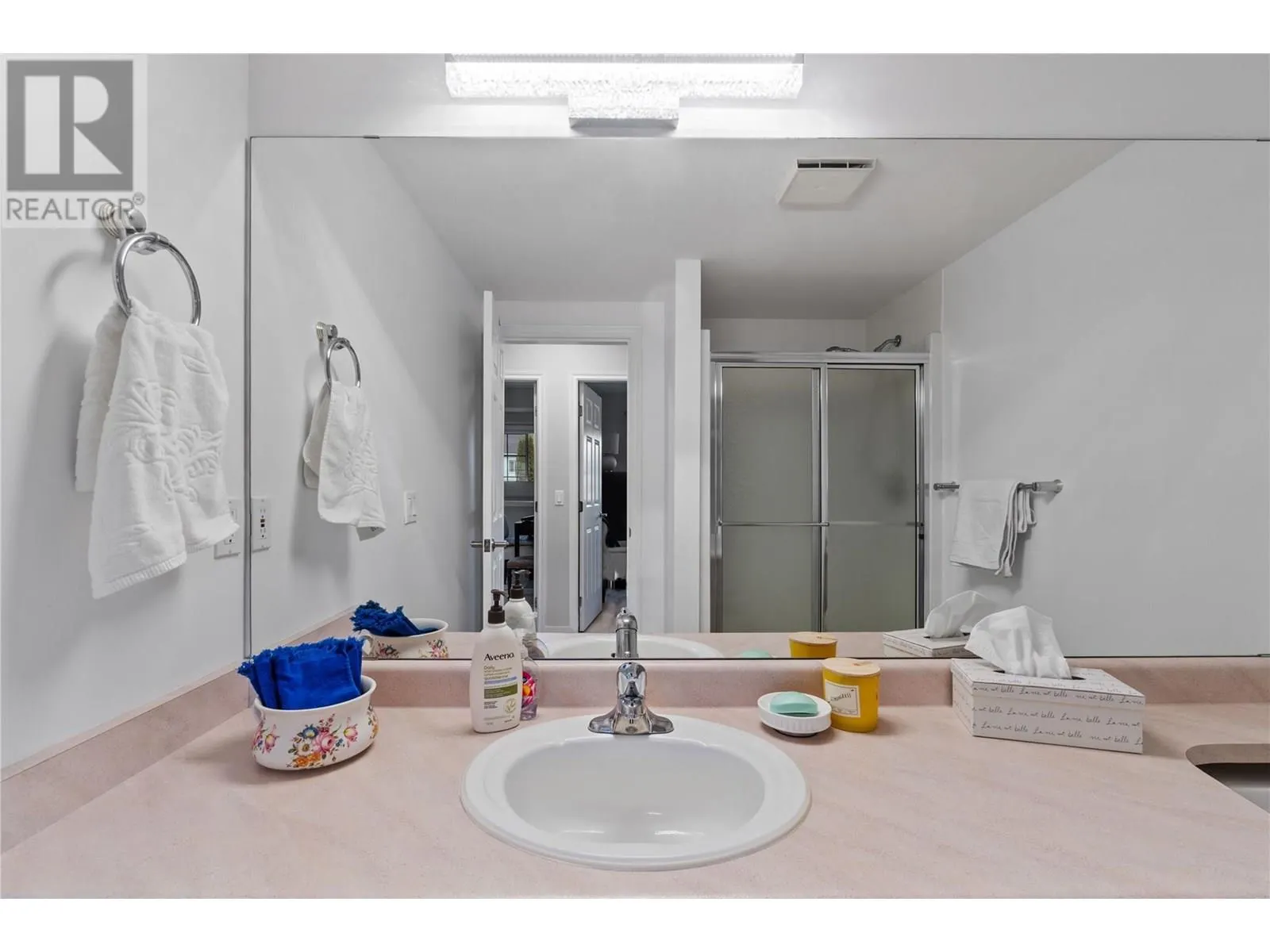 3335 Richter Street Unit# 213