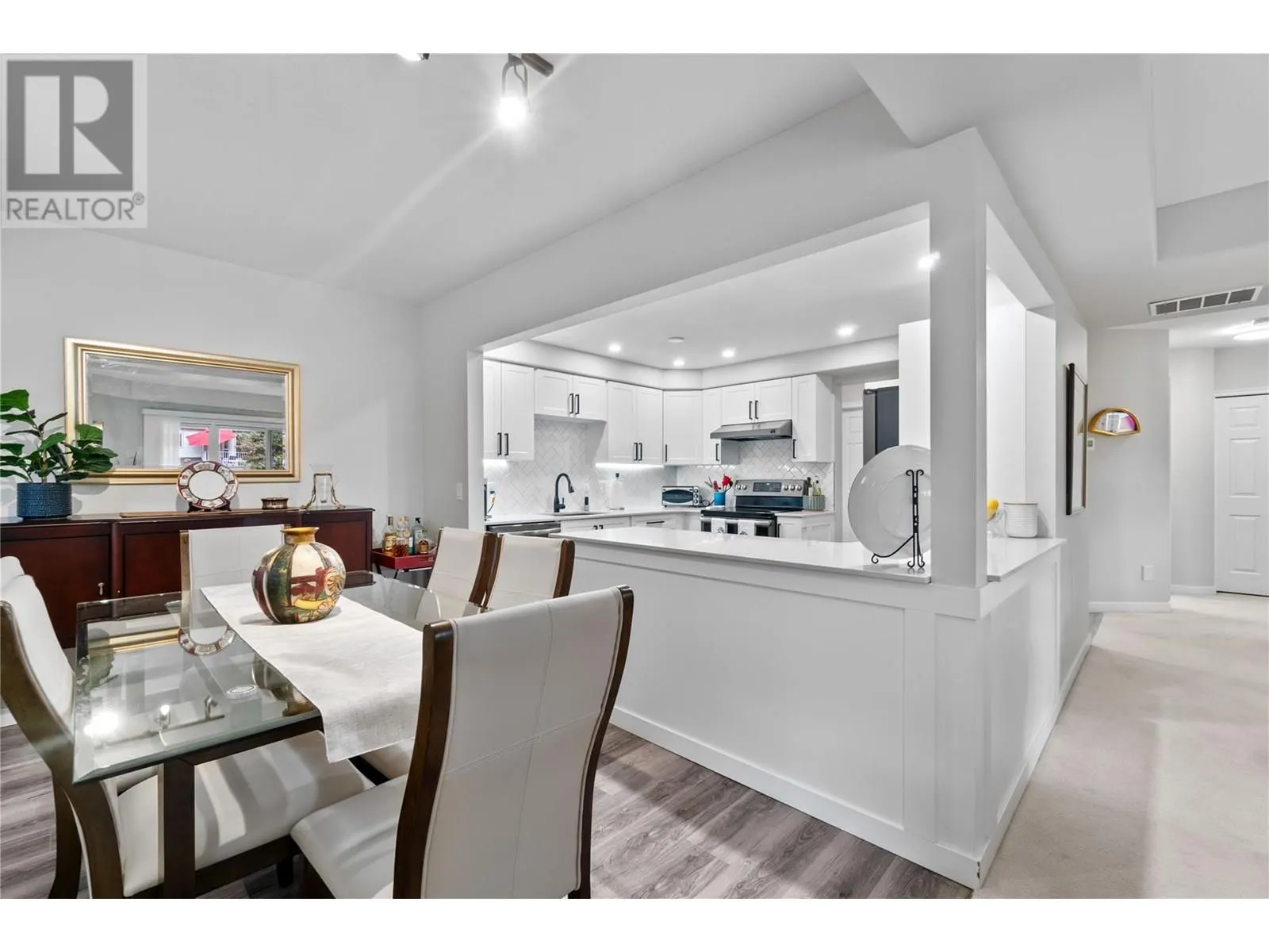 3335 Richter Street Unit# 213
