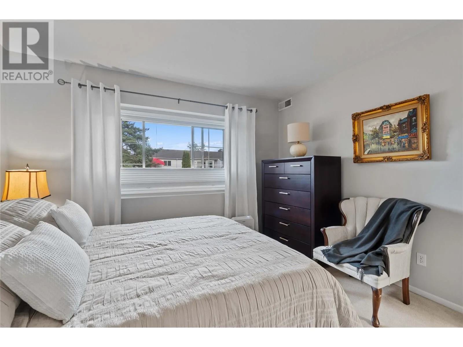 3335 Richter Street Unit# 213