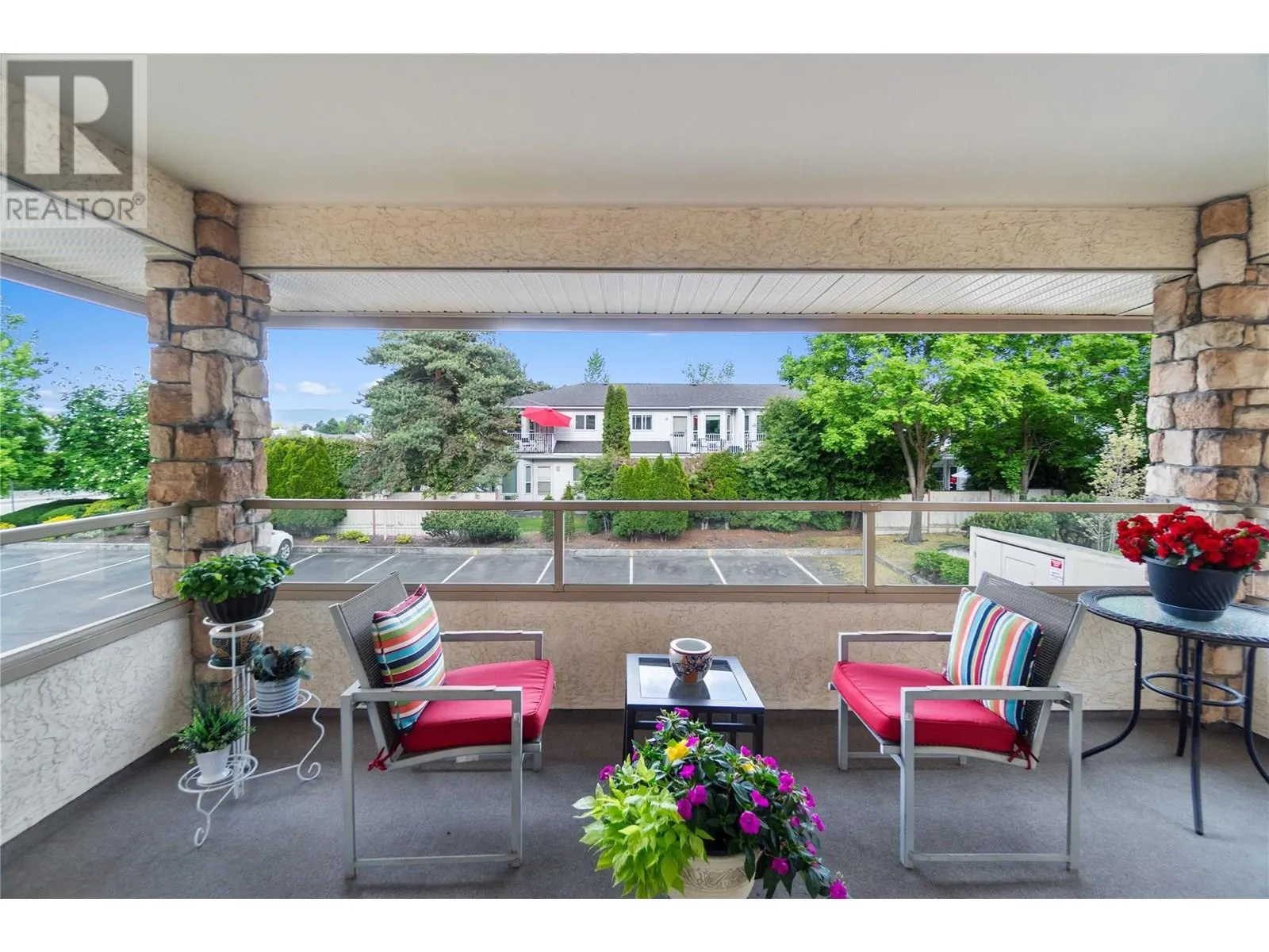 3335 Richter Street Unit# 213