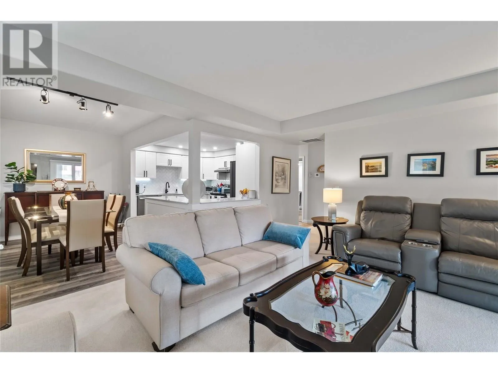 3335 Richter Street Unit# 213