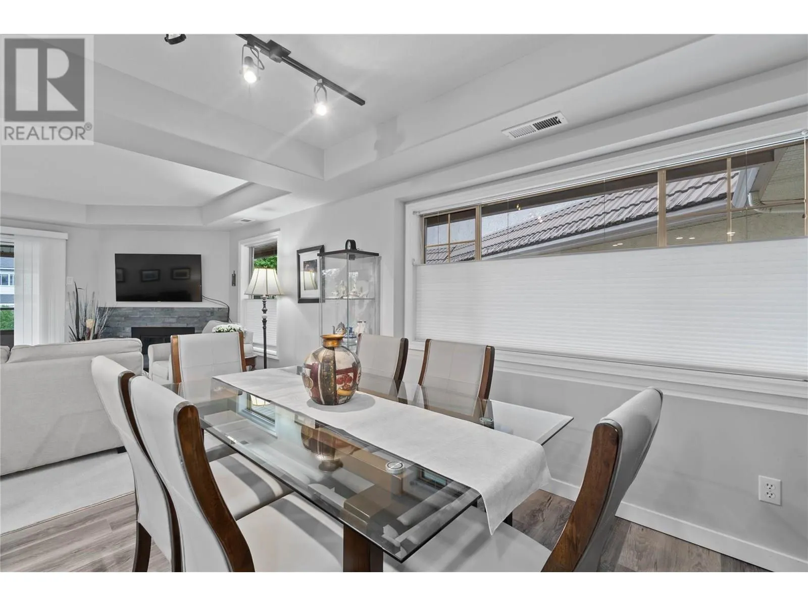 3335 Richter Street Unit# 213