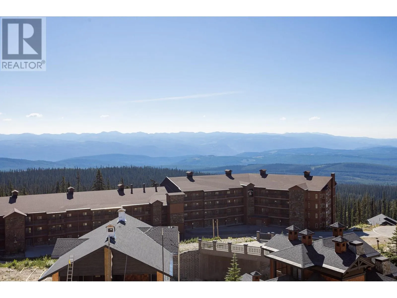 465 Feathertop Way