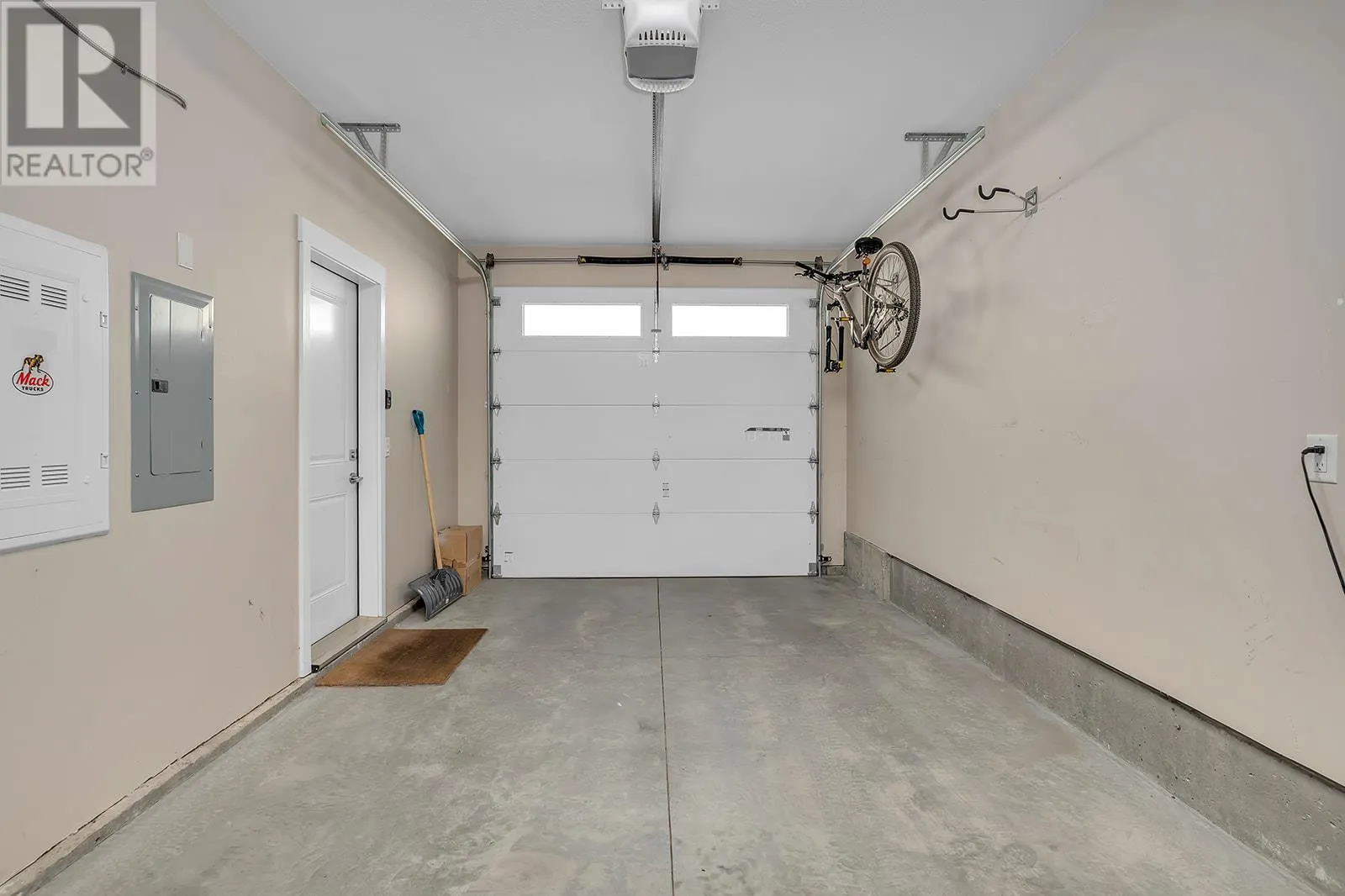 2490 Tuscany Drive Unit# 80