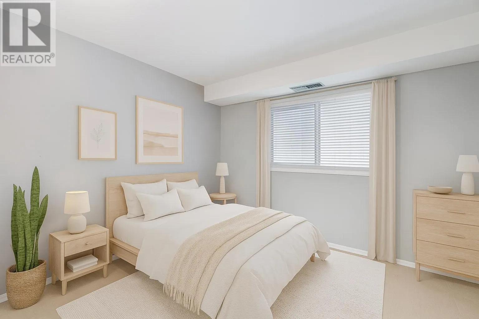 1045 Sutherland Avenue N Unit# 323