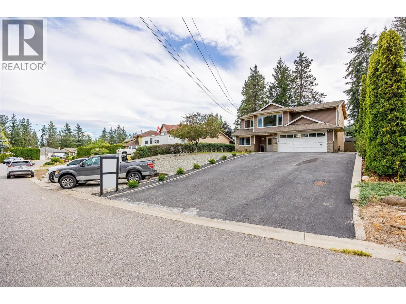 3140 Coventry Crescent