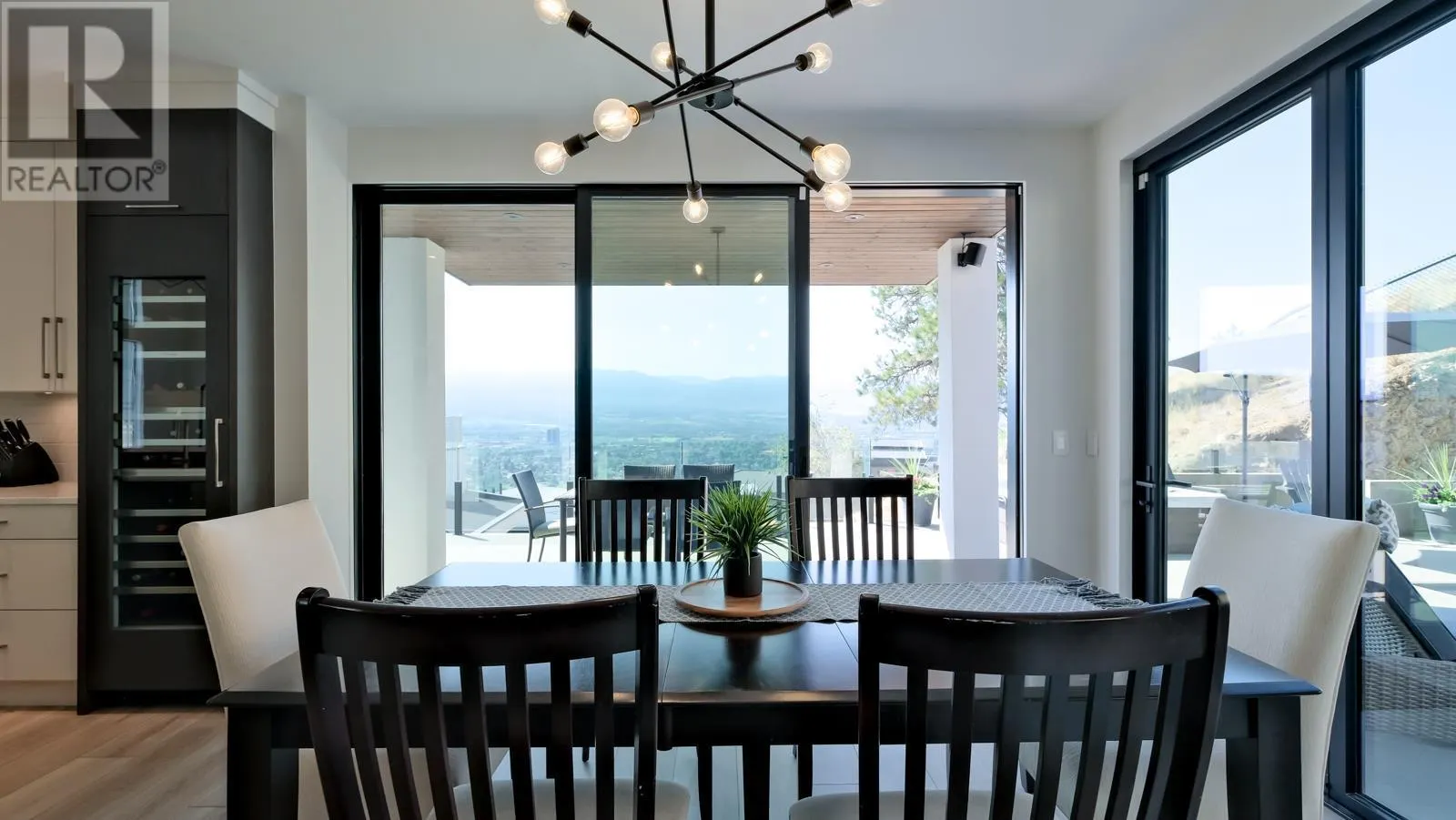 740 Pinehaven Court