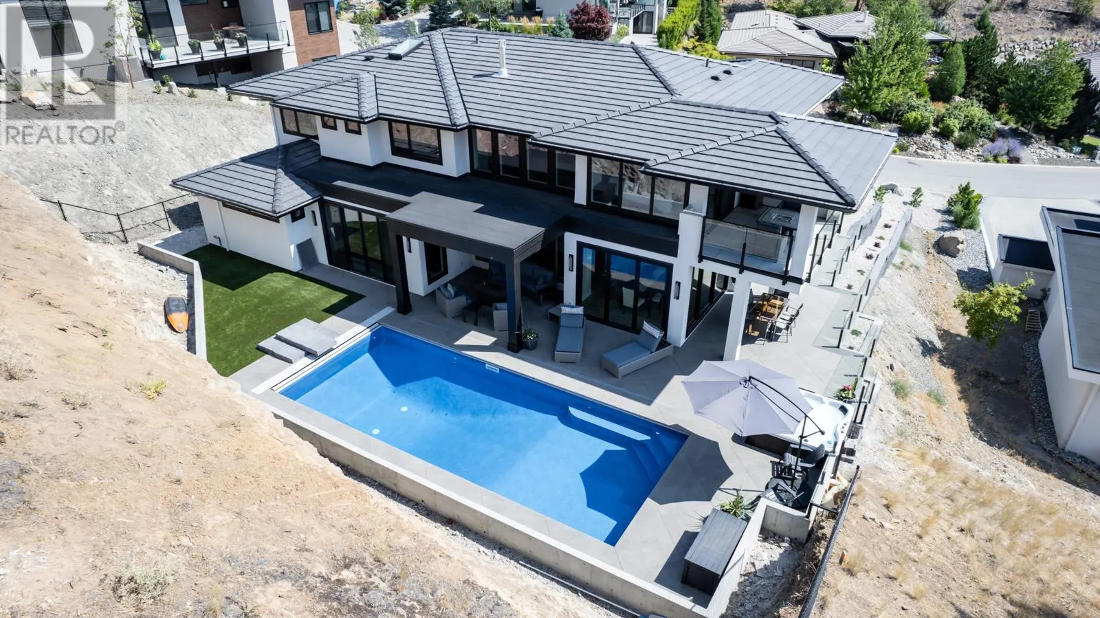 740 Pinehaven Court