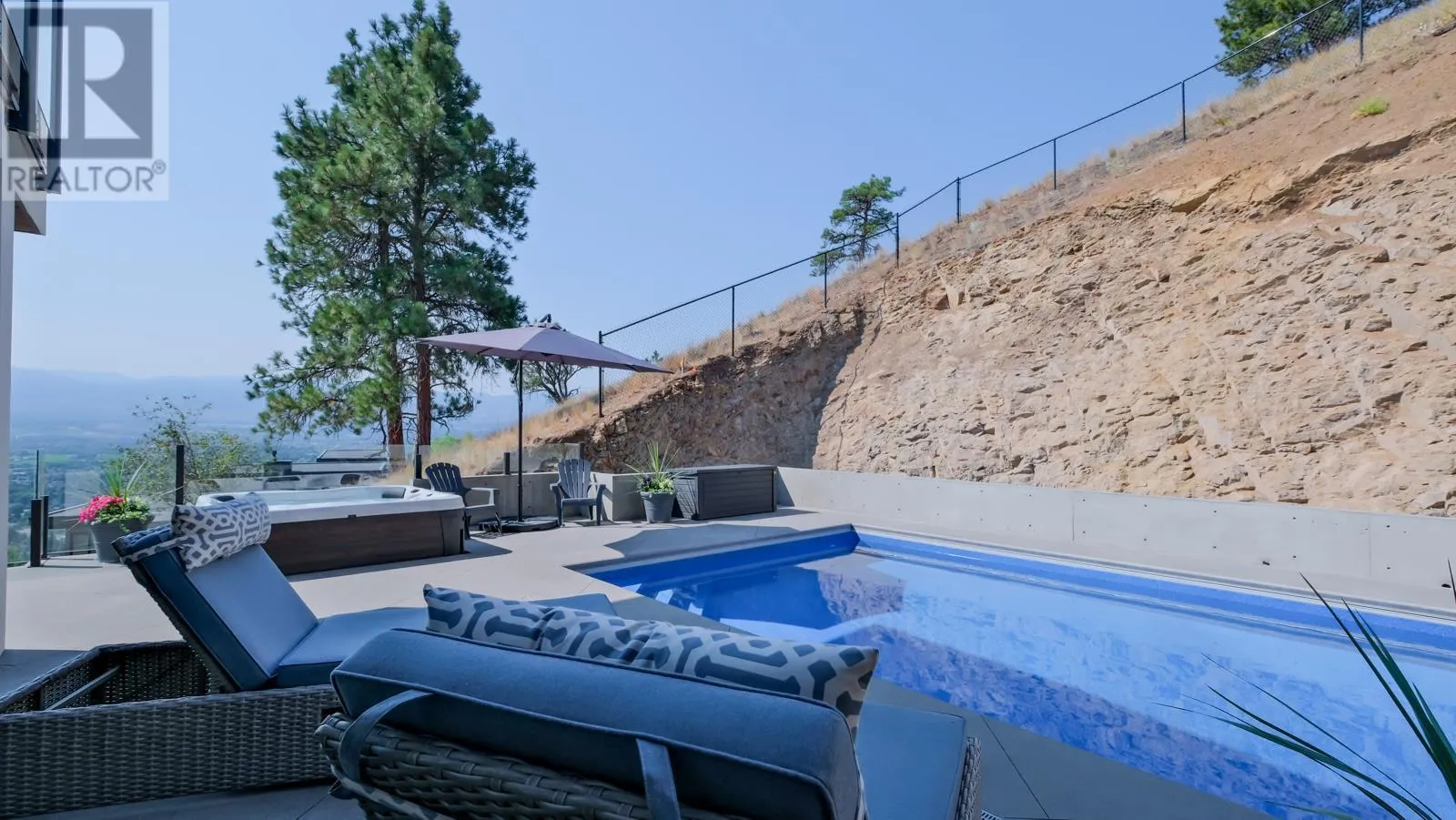 740 Pinehaven Court