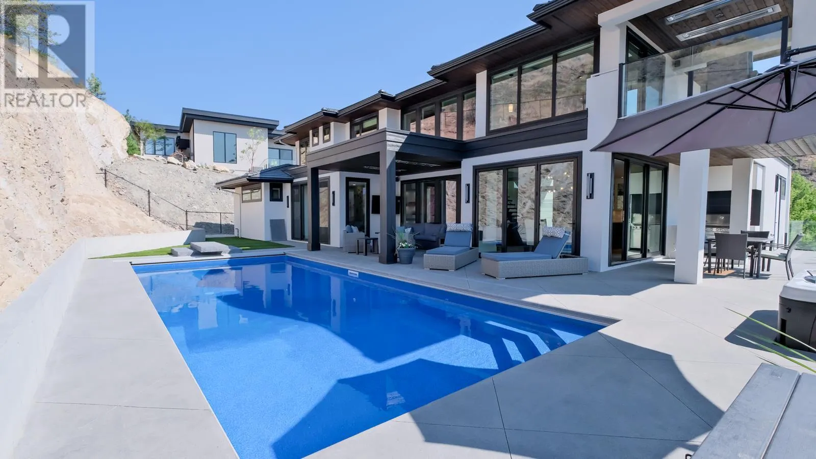 740 Pinehaven Court