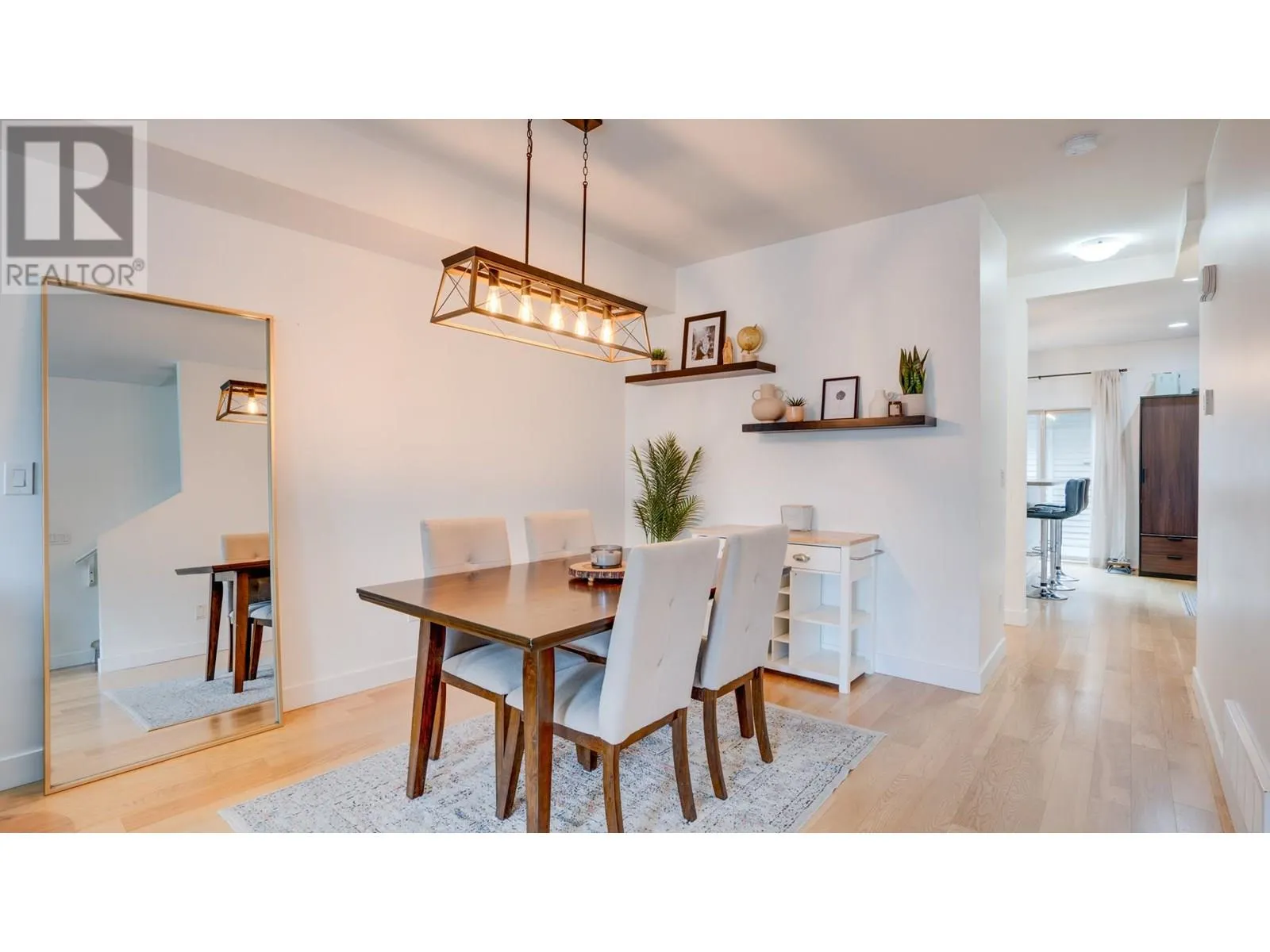 4900 Heritage Drive Unit# 1003