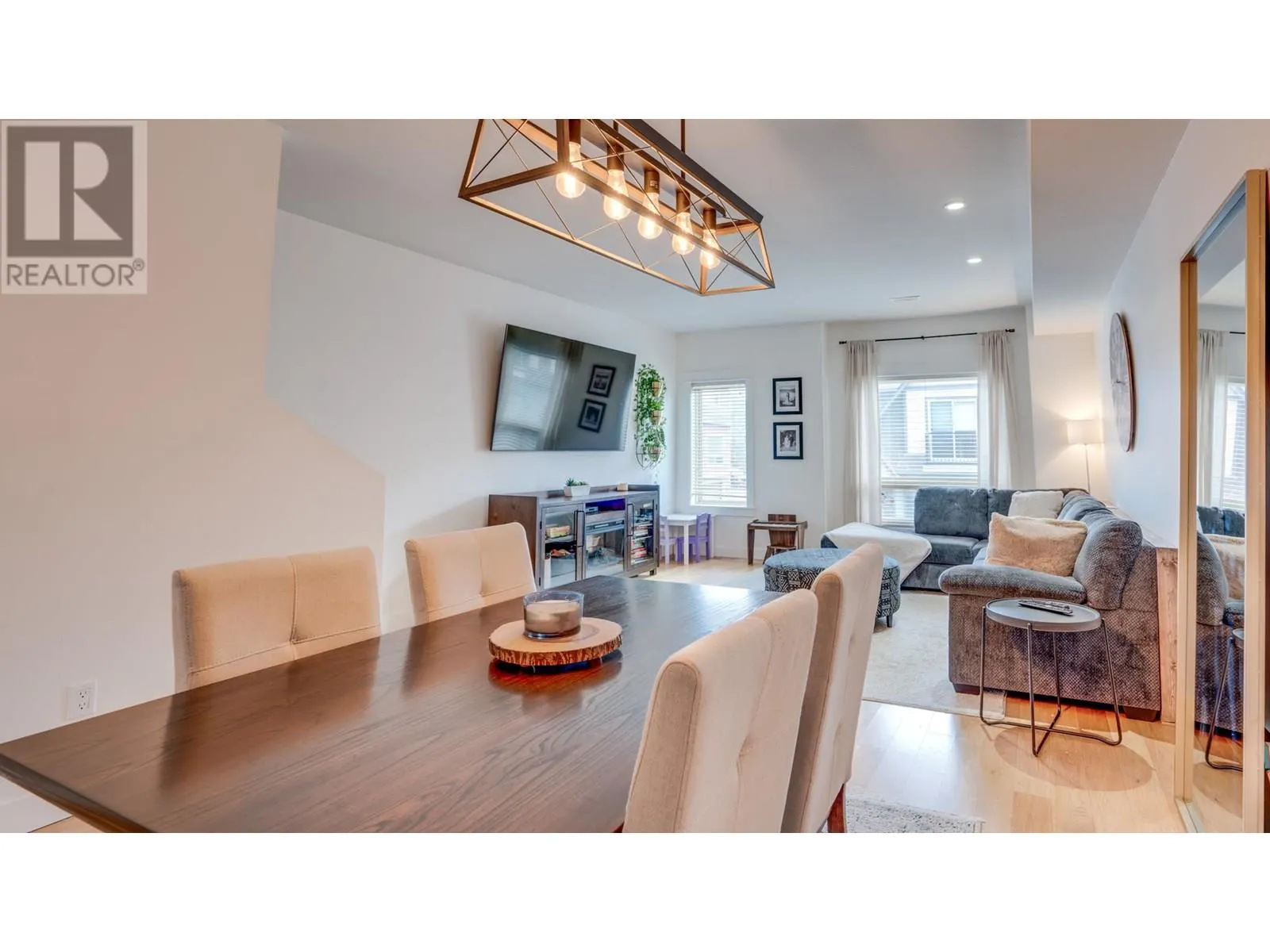 4900 Heritage Drive Unit# 1003