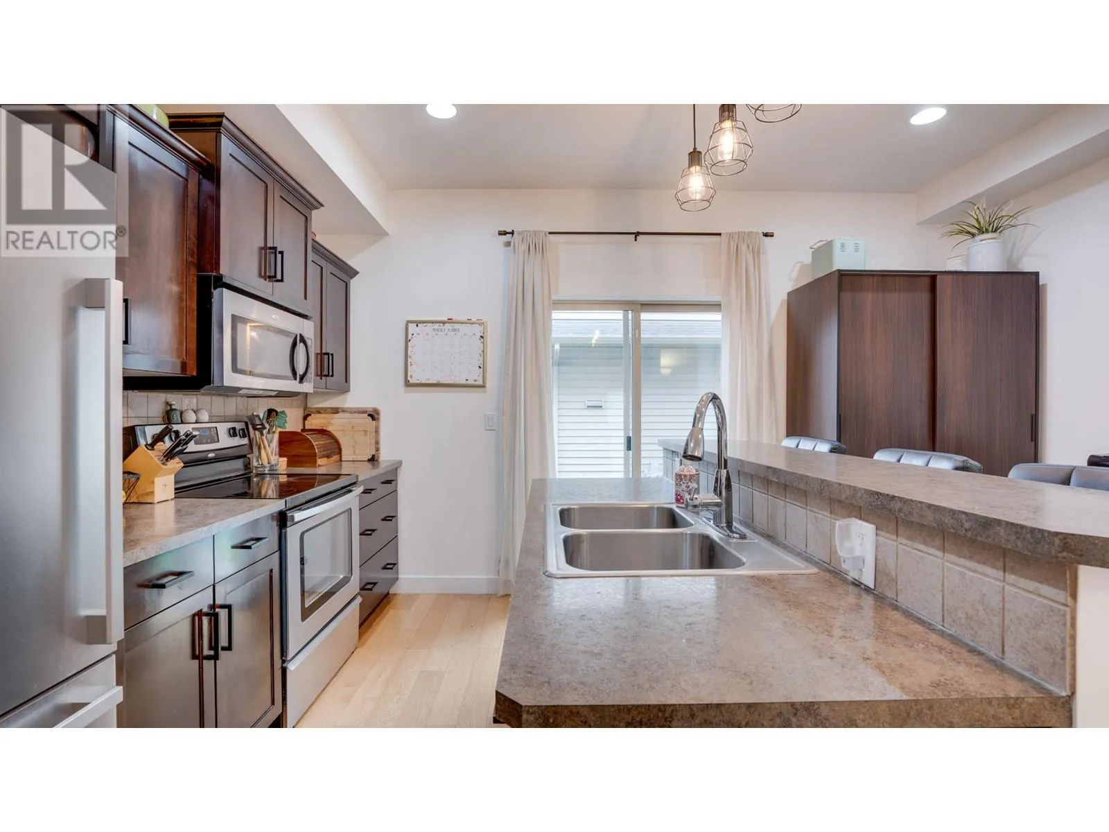 4900 Heritage Drive Unit# 1003