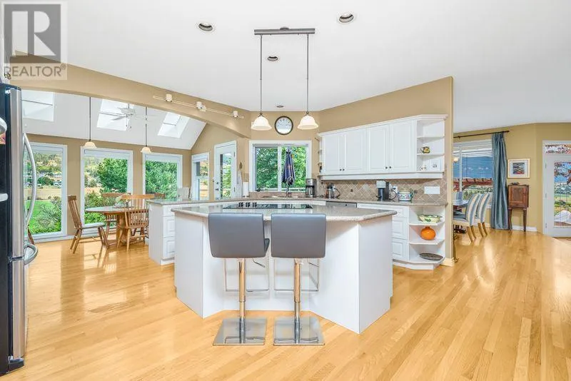 803 Shantz Road