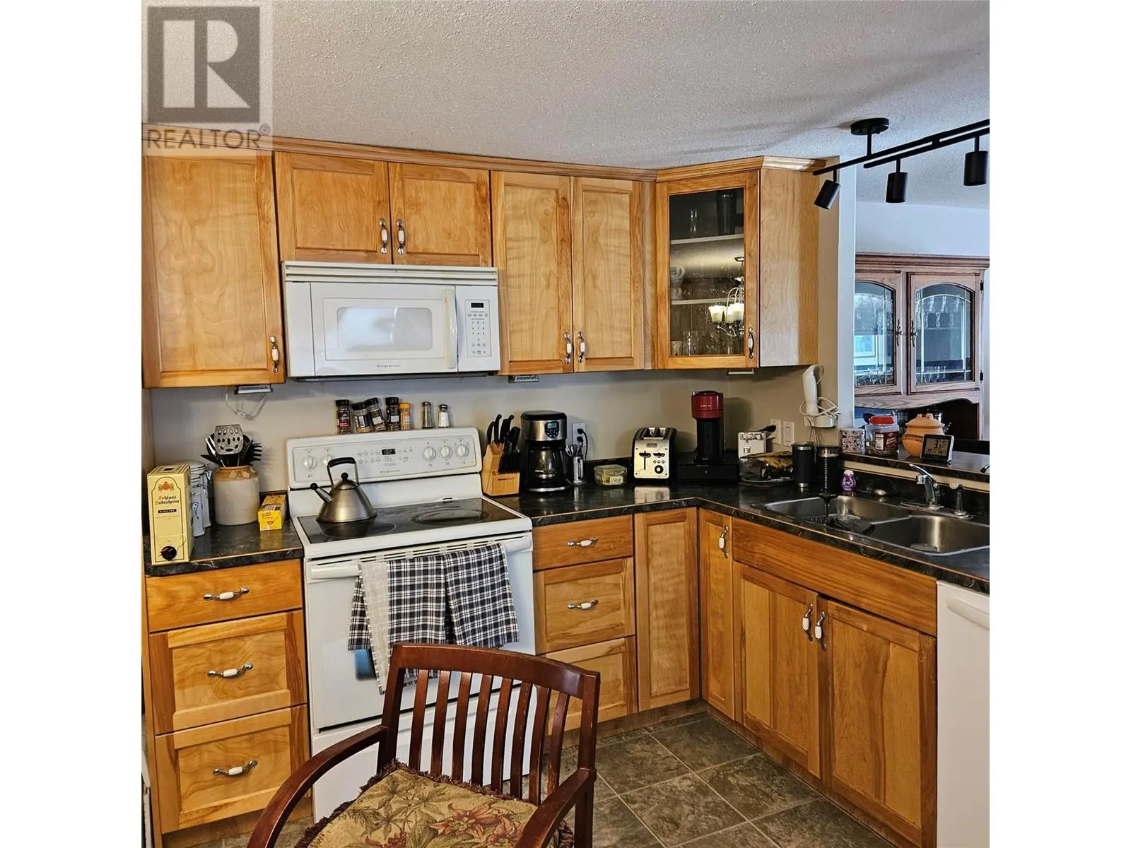 2908 Wetaskiwin Road