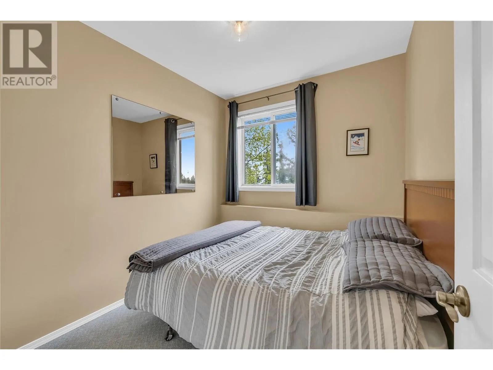 225 Kettle View Road Unit# 104