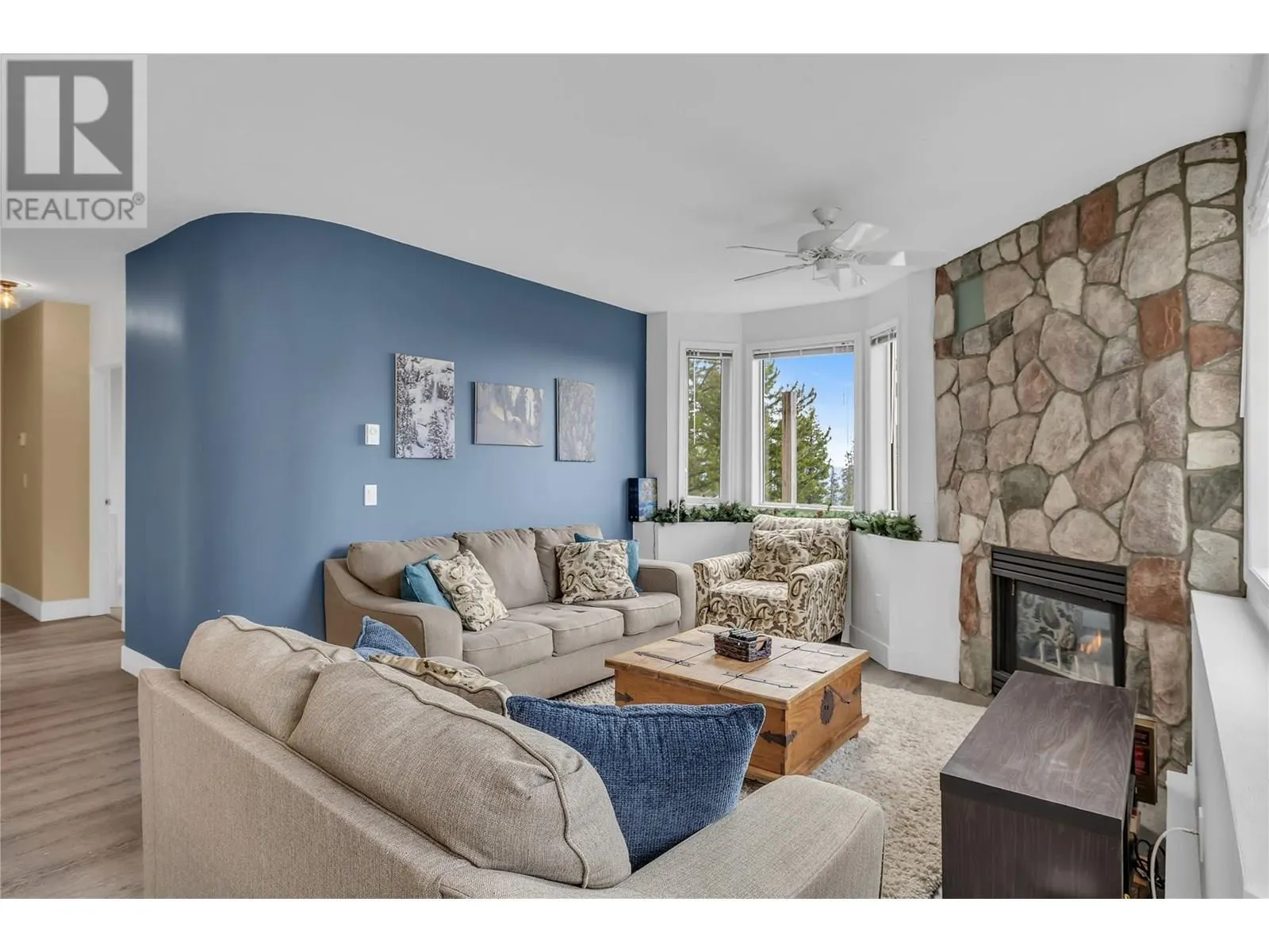 225 Kettle View Road Unit# 104