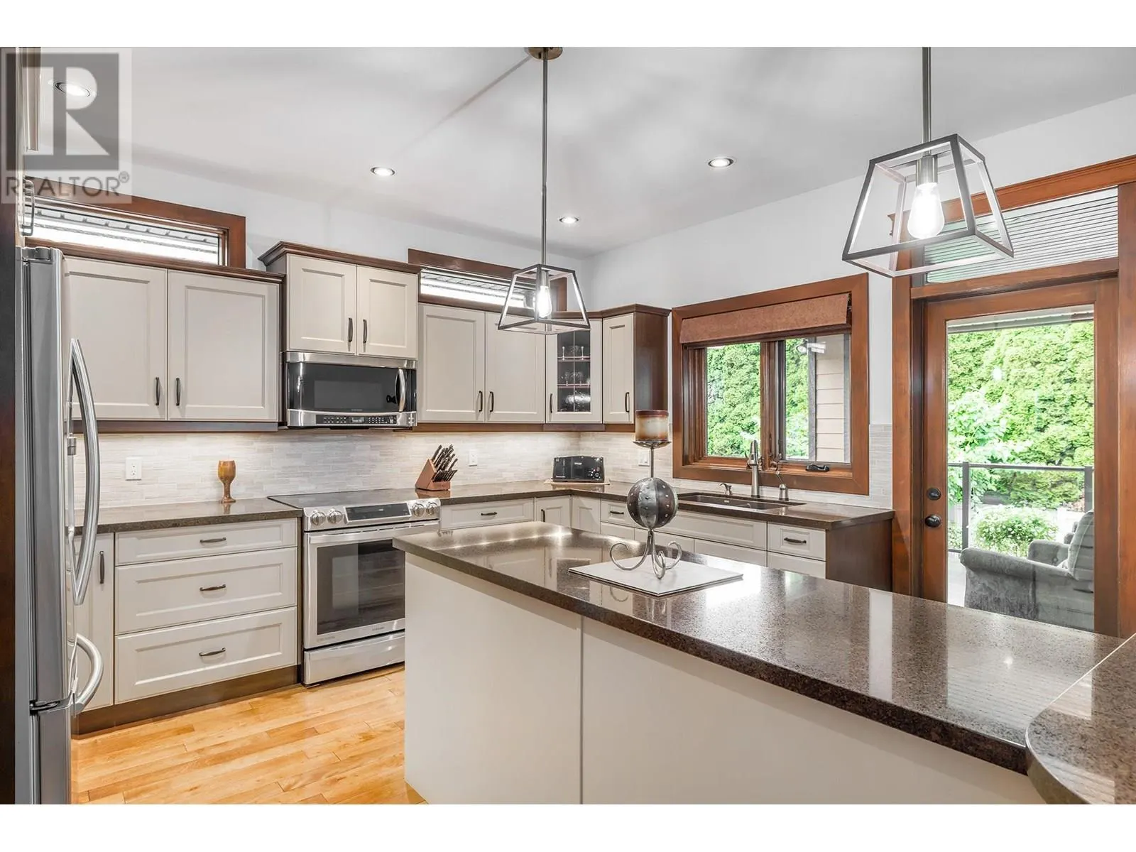 4450 Gordon Drive Unit# 137