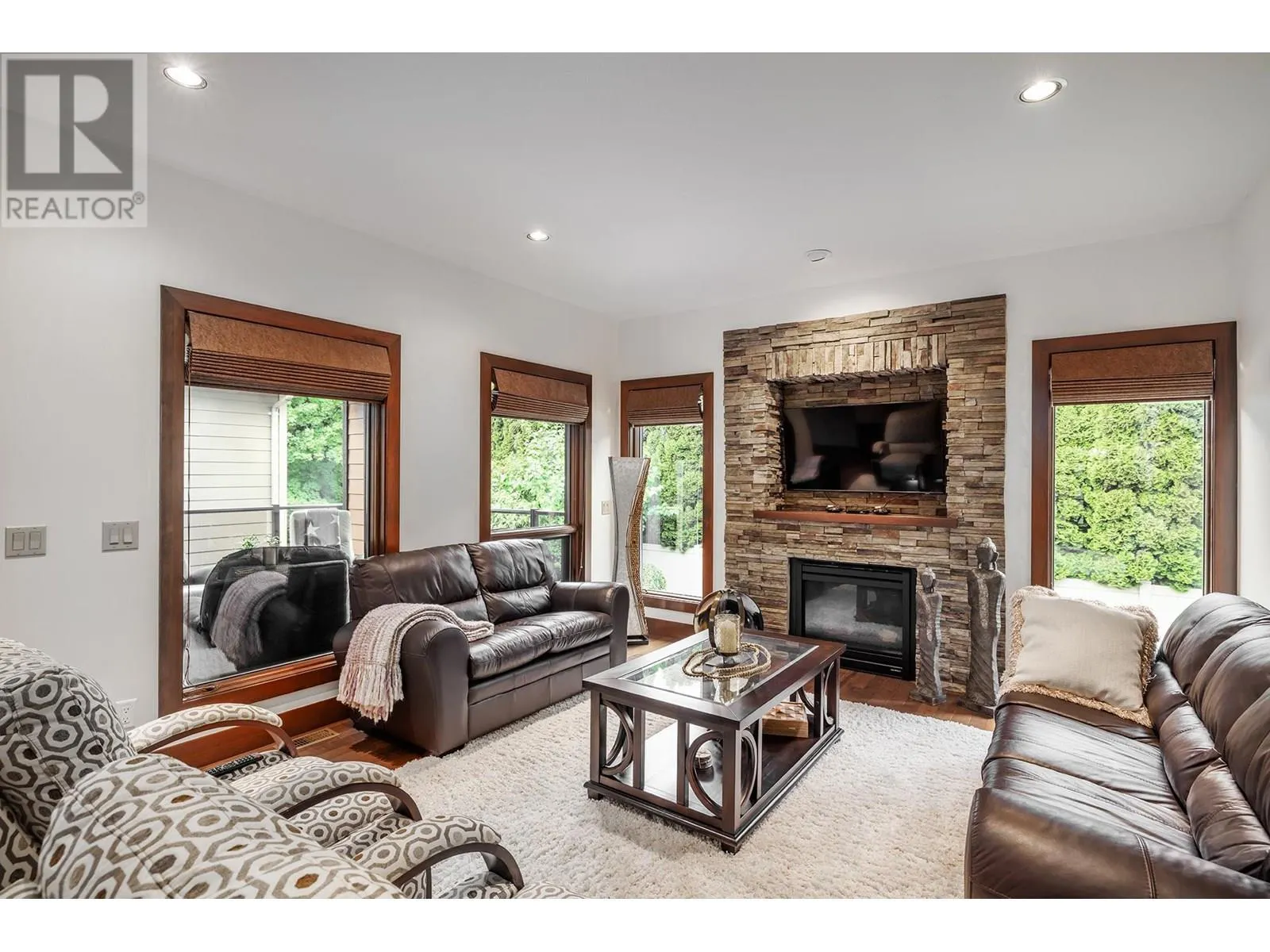 4450 Gordon Drive Unit# 137