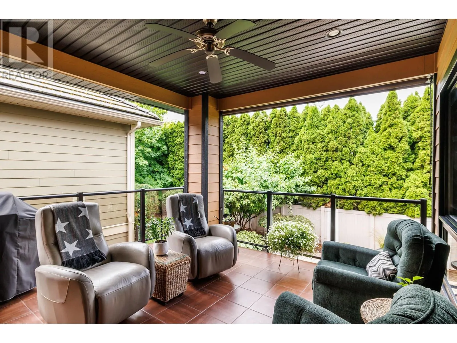 4450 Gordon Drive Unit# 137