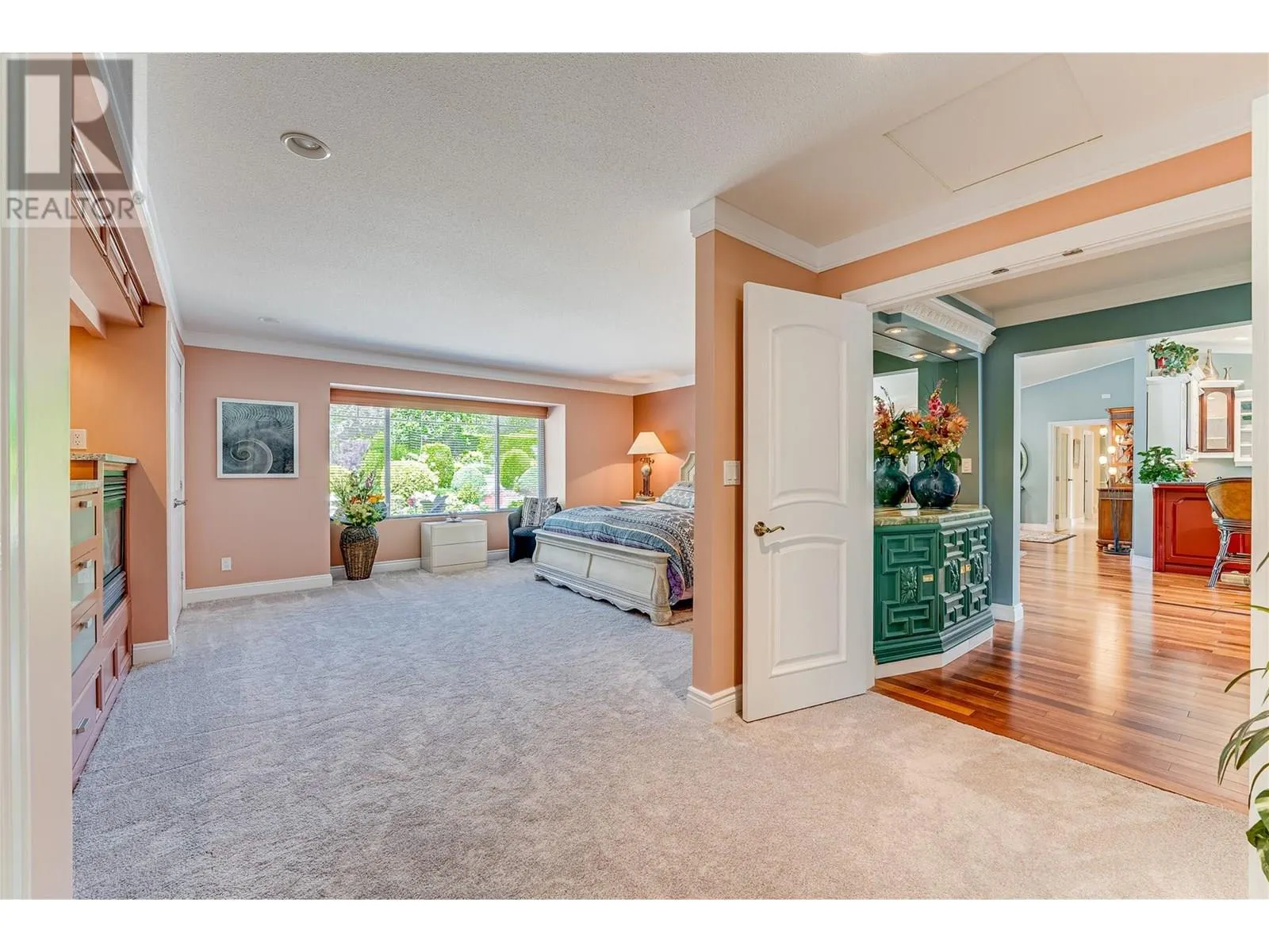 39 Ladyslipper Road