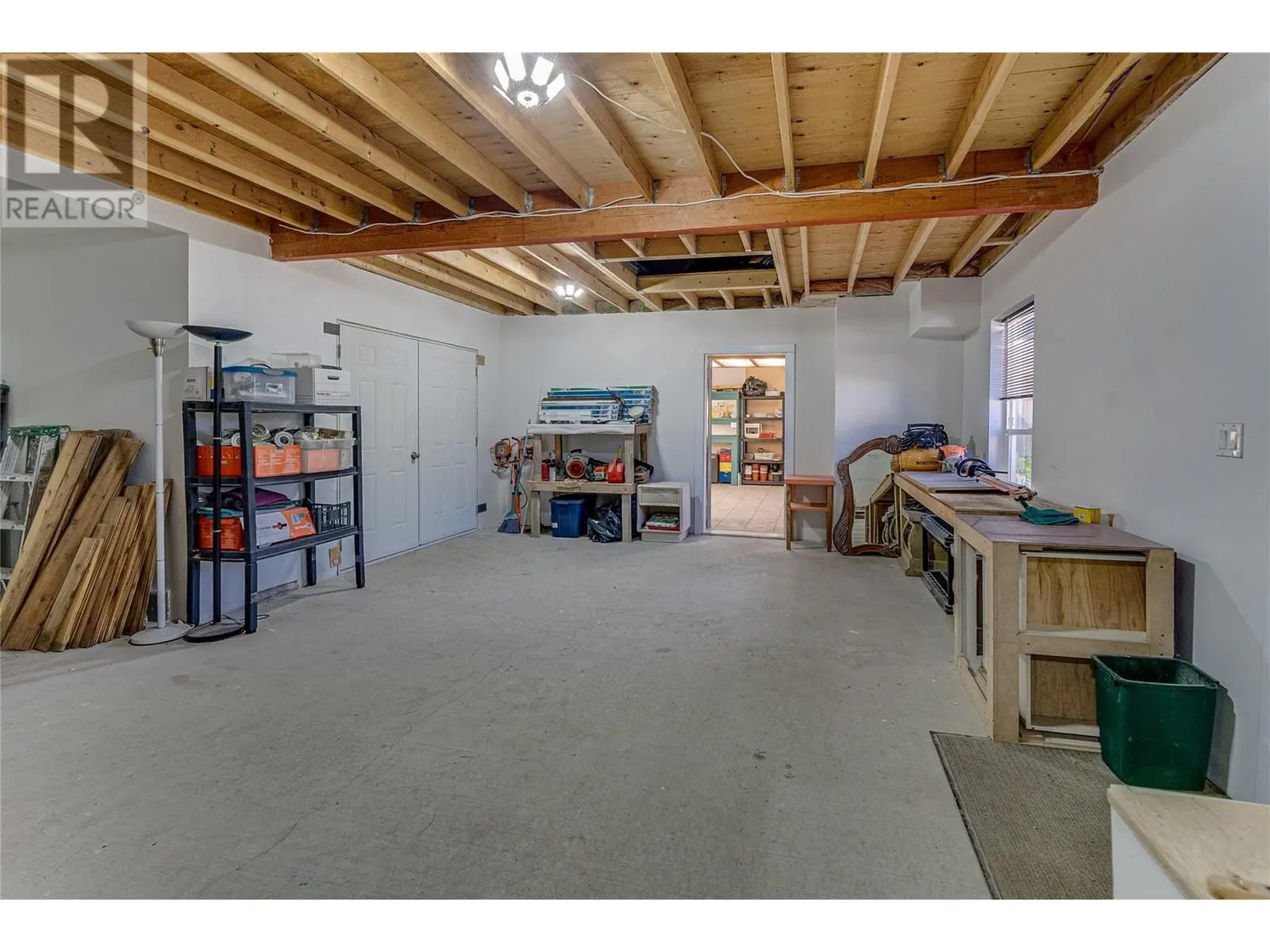 39 Ladyslipper Road
