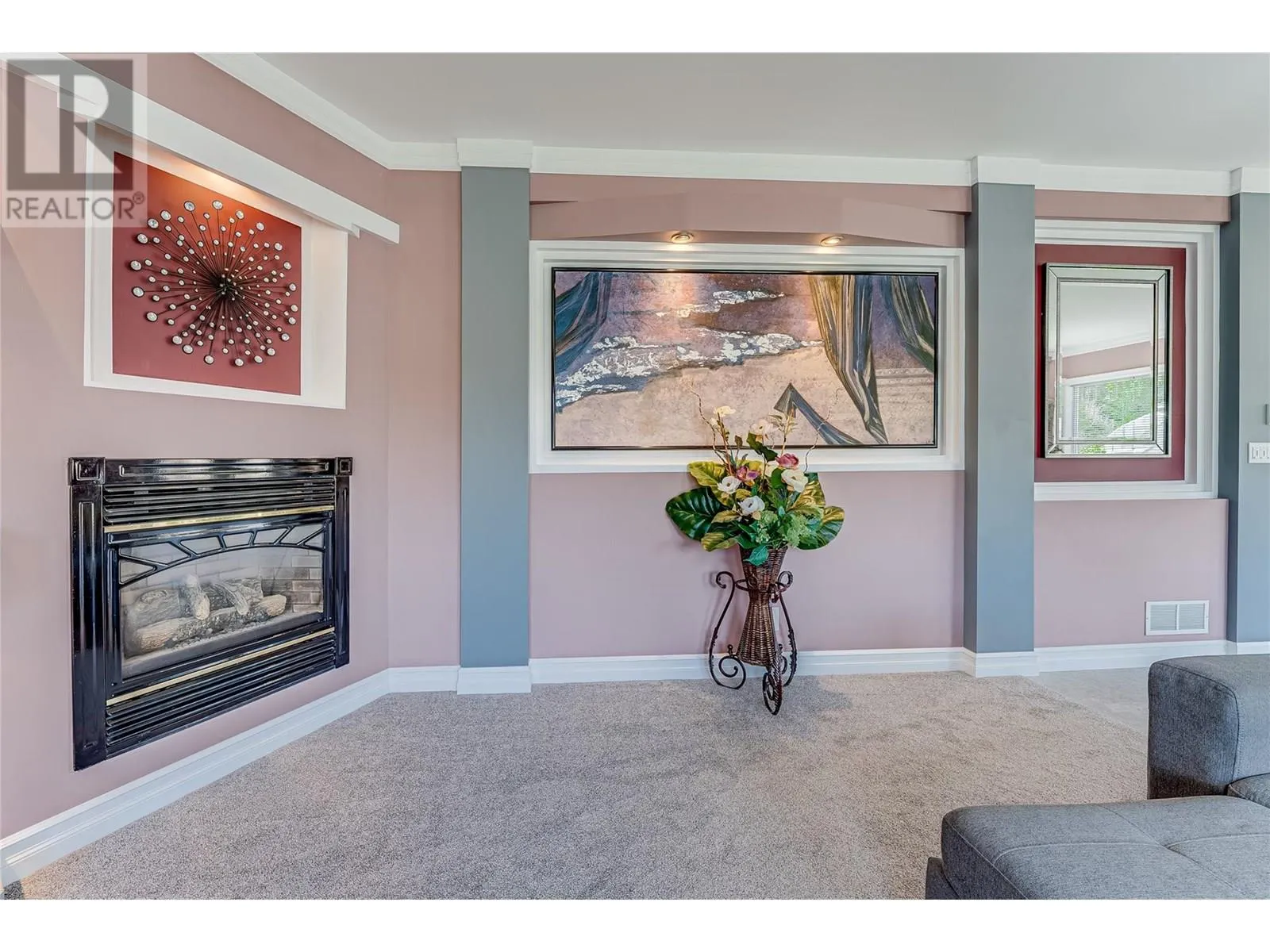 39 Ladyslipper Road