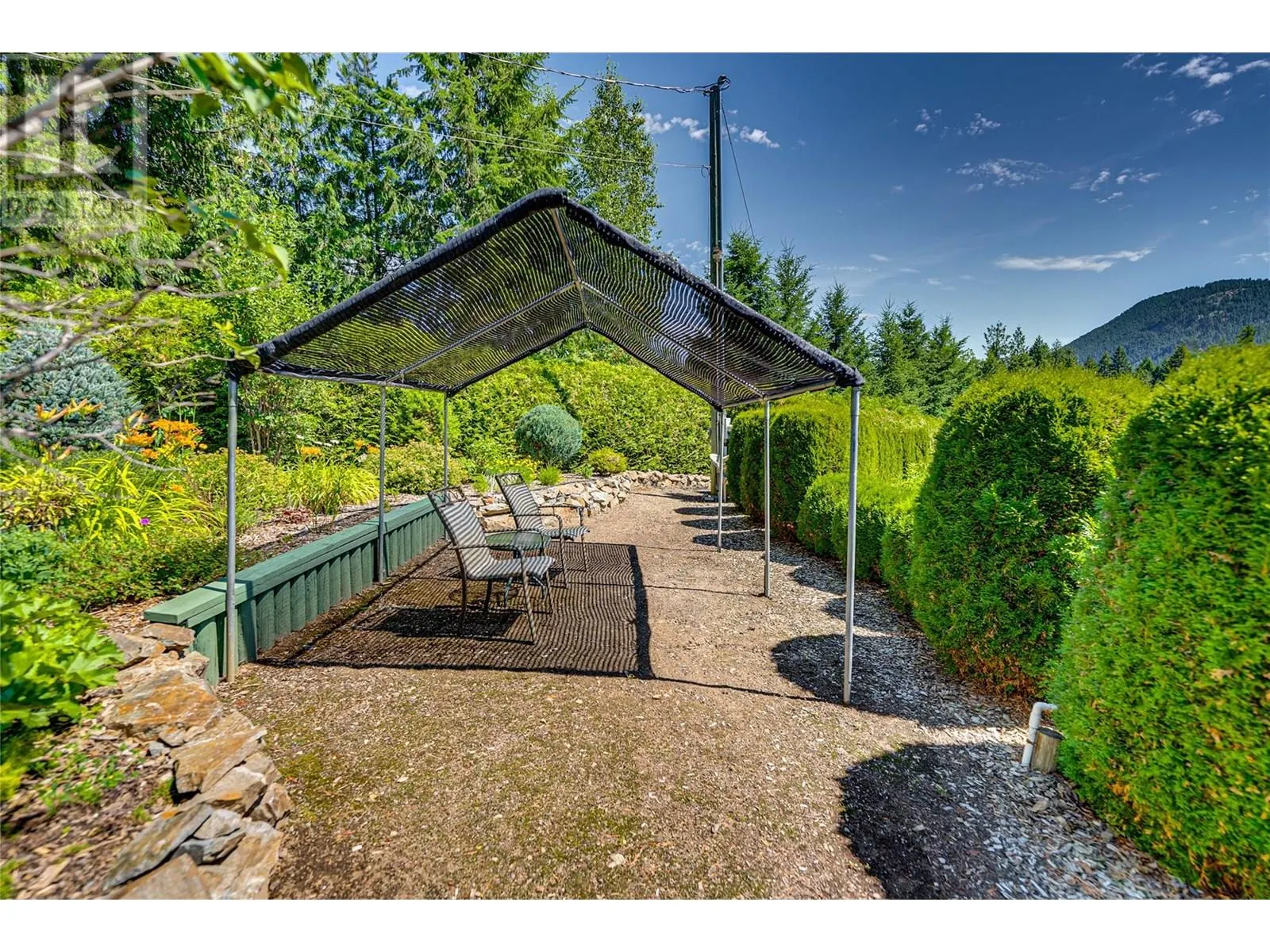 39 Ladyslipper Road