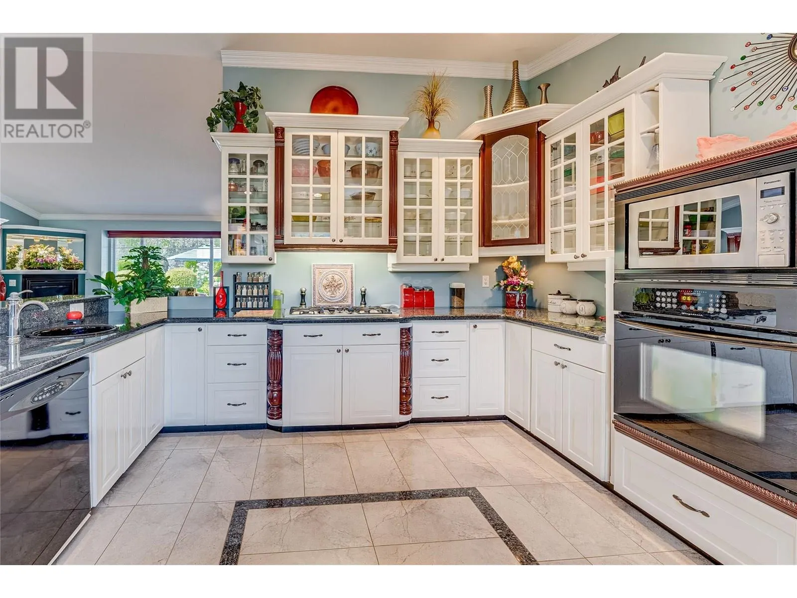 39 Ladyslipper Road