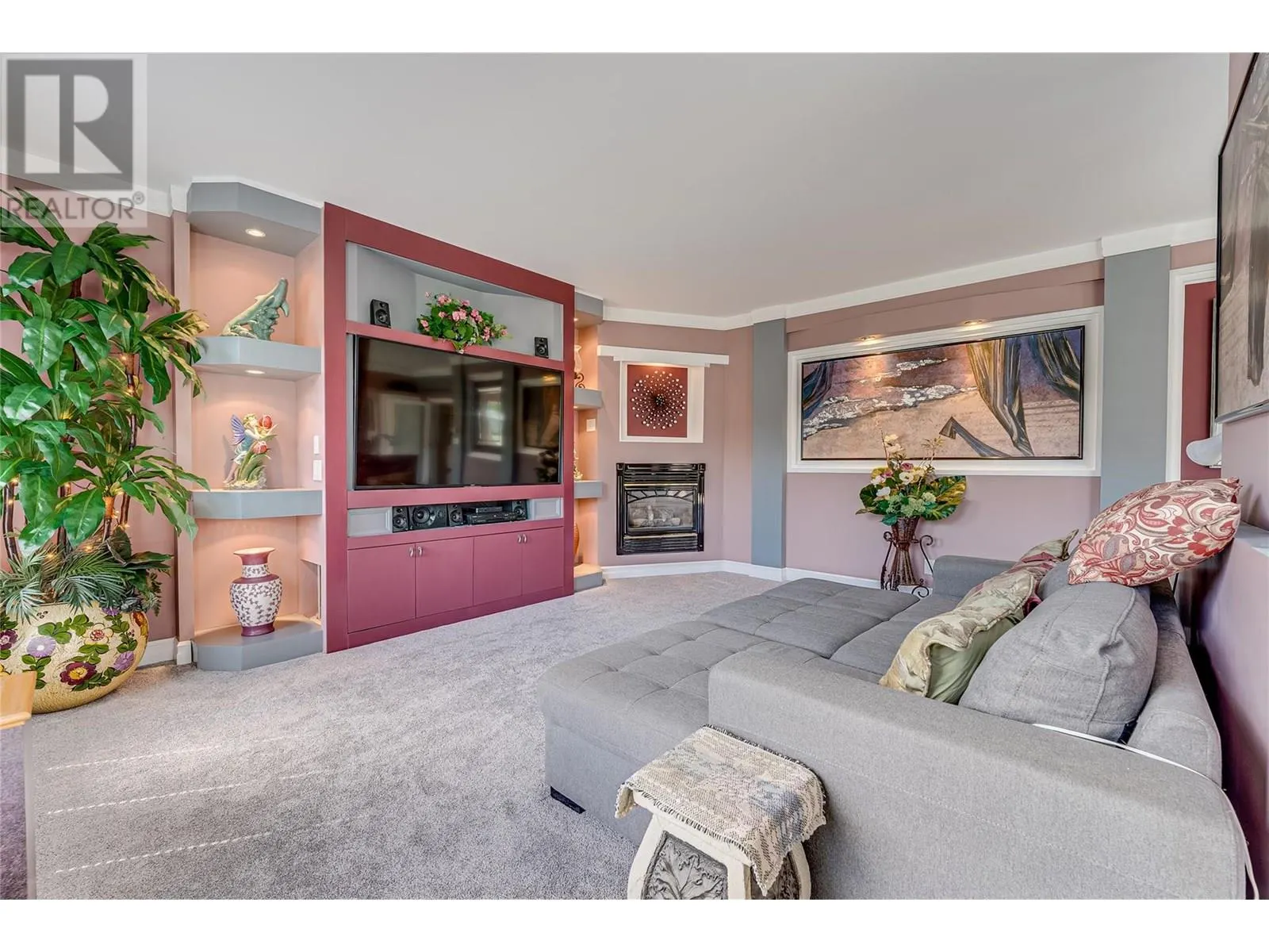 39 Ladyslipper Road