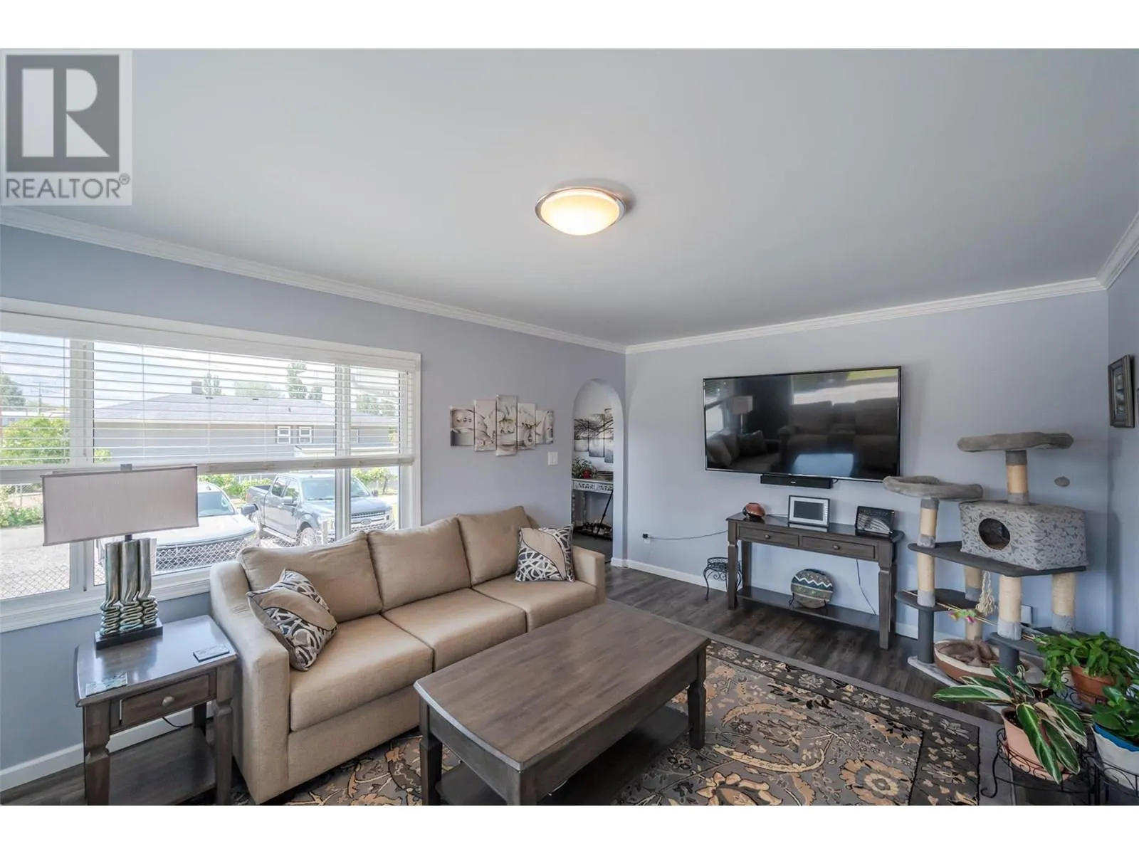 6018 Maple Drive
