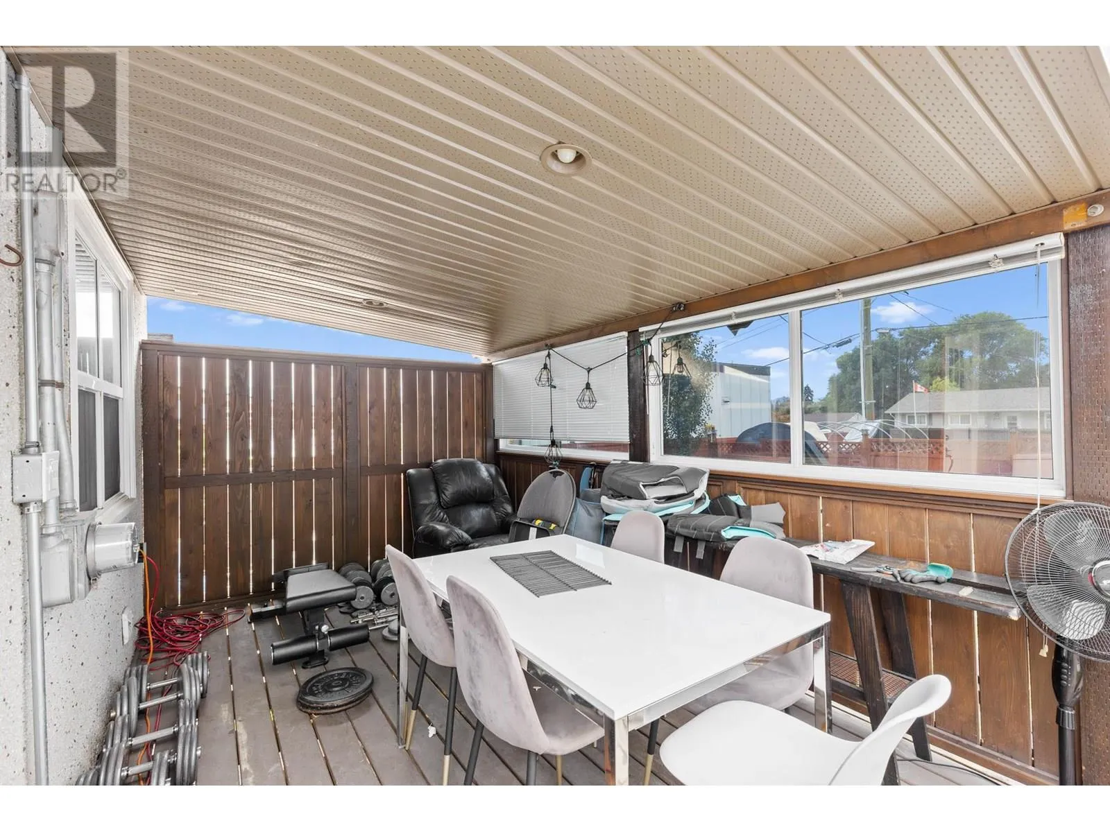 842 Glenmore Drive